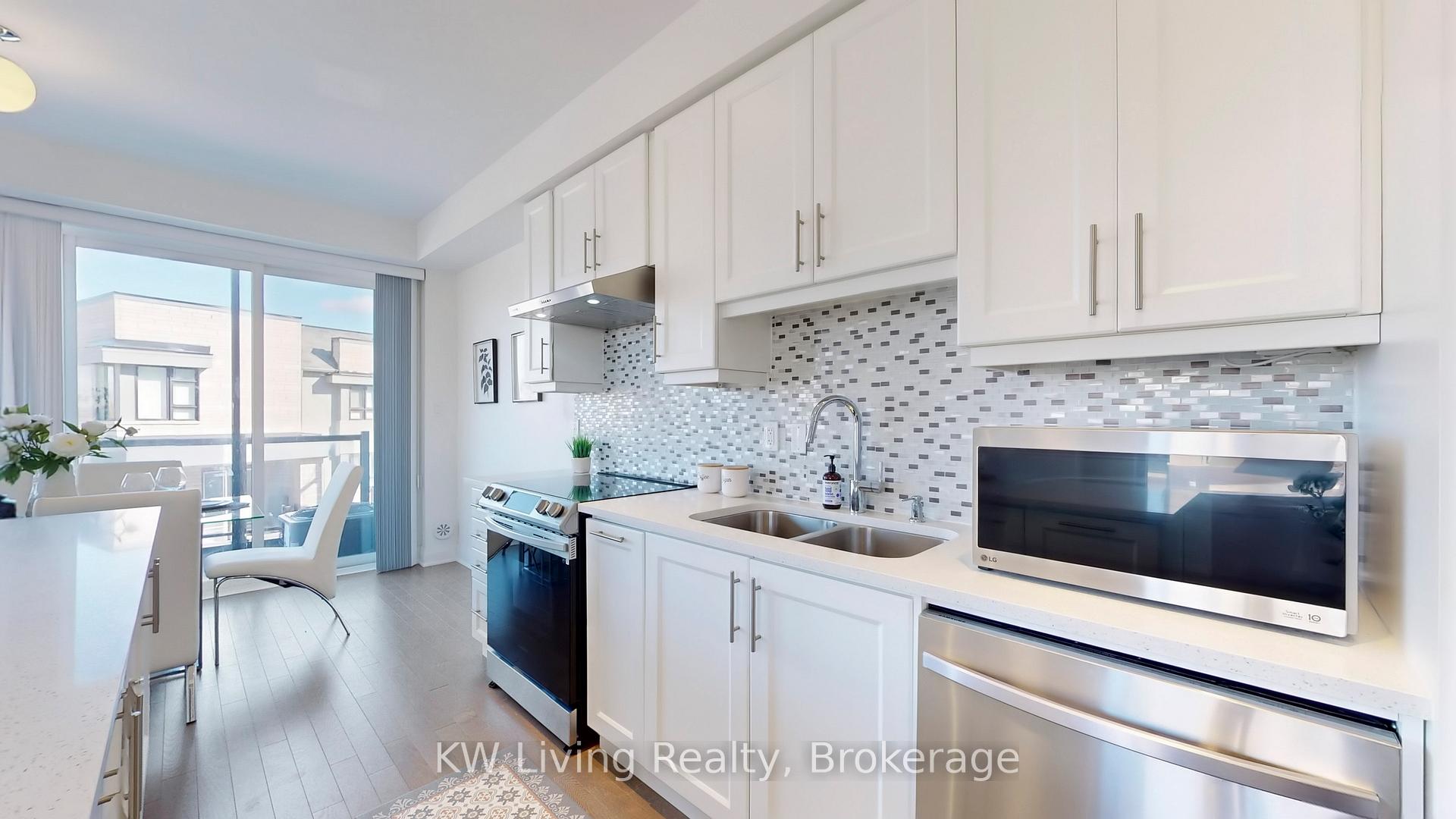 Photo 7 of 705 Port Darlington Road, Clarington, Bowmanville — HOMEH
