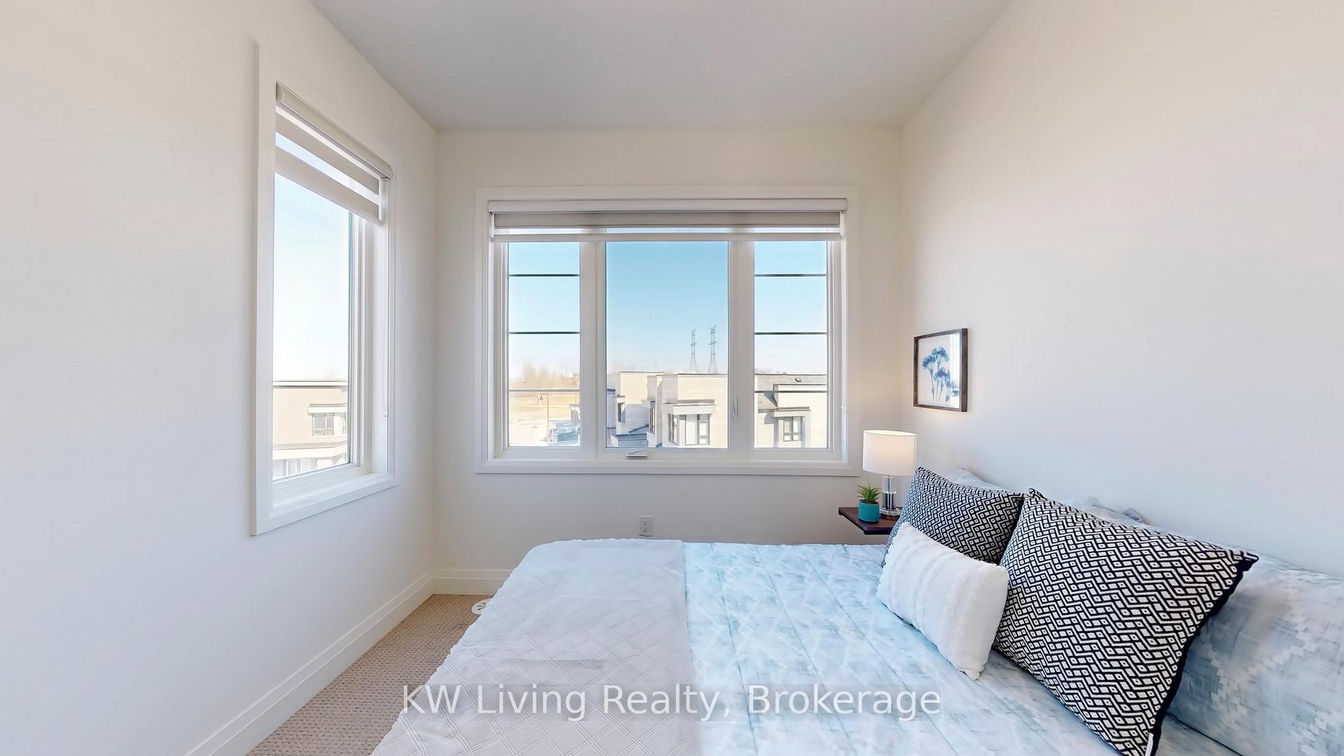 Photo 6 of 705 Port Darlington Road, Clarington, Bowmanville — HOMEH