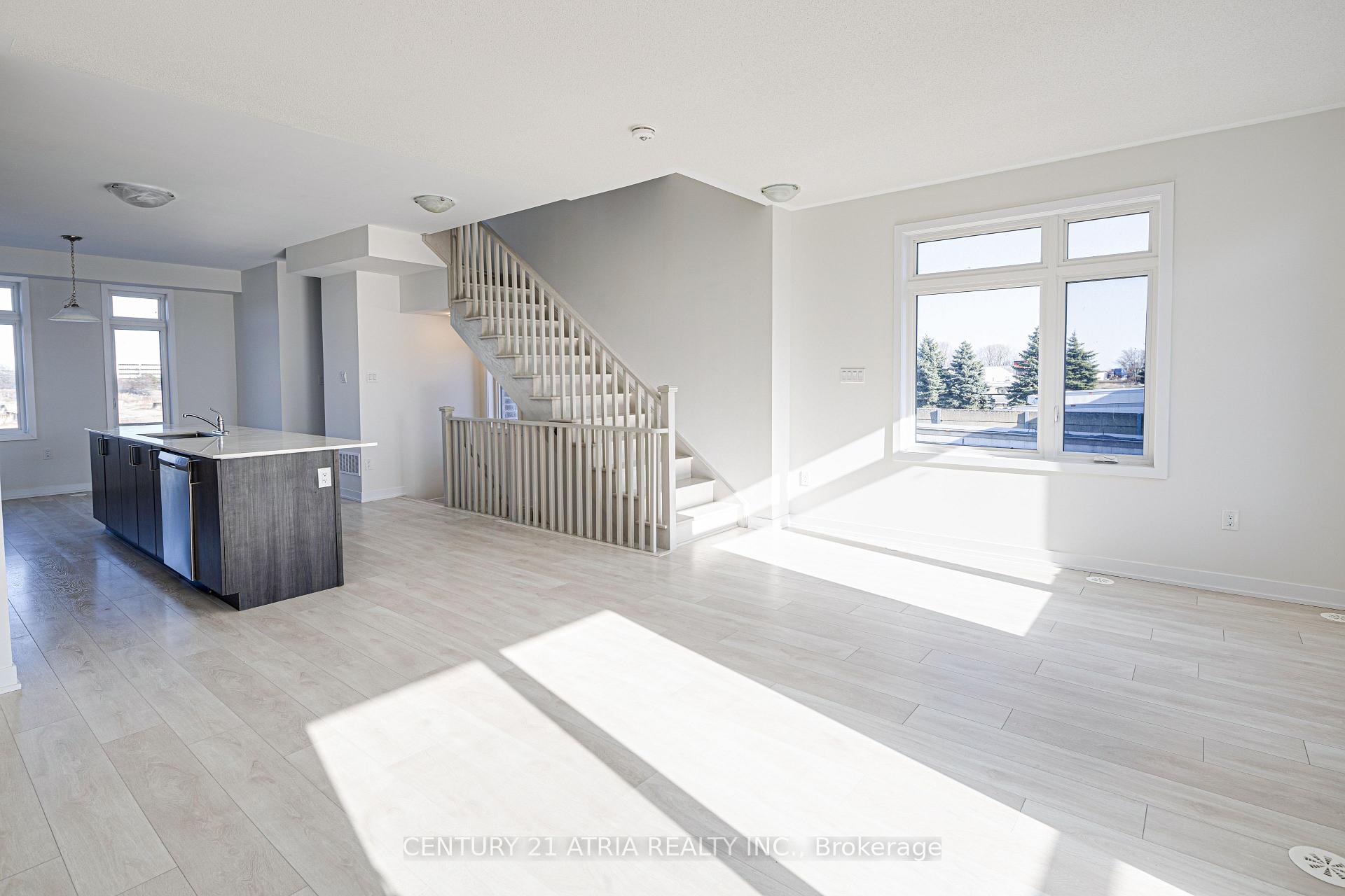 Photo 8 of Unit 406, 1865 Pickering Parkway, Pickering, Village East — HOMEH