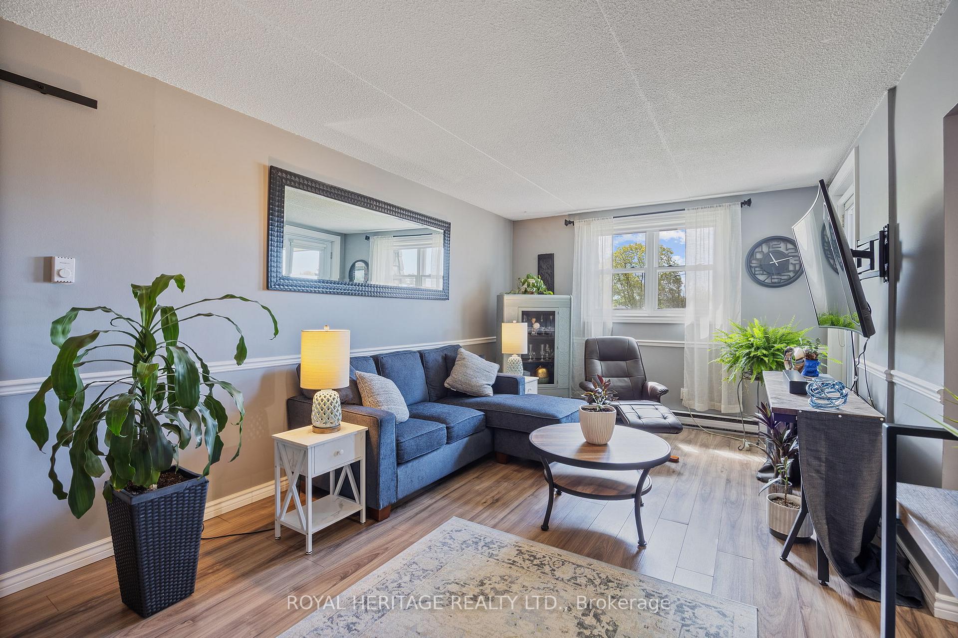 Photo 6 of Unit 233, 580 Mary Street E, Whitby, Downtown Whitby — HOMEH