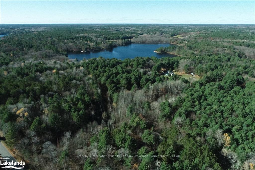 Photo 8 of 1067 Thomas Road, Gravenhurst, Ryde — HOMEH