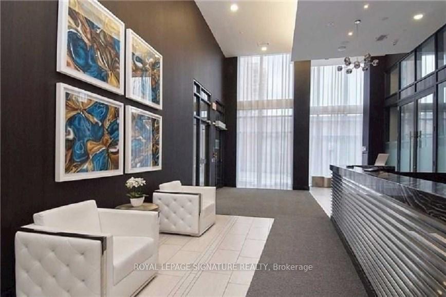 Photo 17 of Unit PH11, 400 Adelaide Street E, Toronto, Moss Park — HOMEH