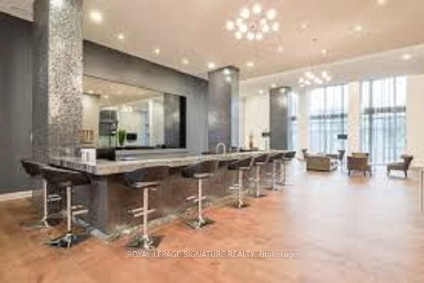 Photo 18 of Unit PH11, 400 Adelaide Street E, Toronto, Moss Park — HOMEH