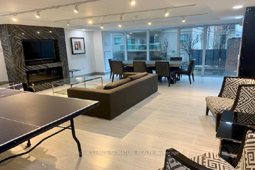 Photo 23 of Unit PH11, 400 Adelaide Street E, Toronto, Moss Park — HOMEH