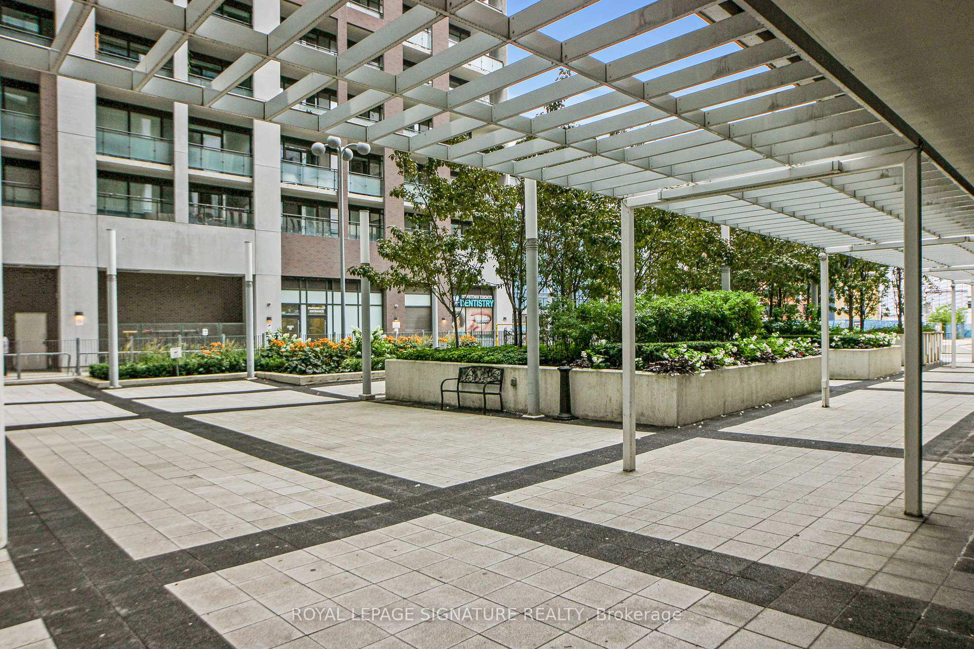 Photo 36 of Unit PH11, 400 Adelaide Street E, Toronto, Moss Park — HOMEH