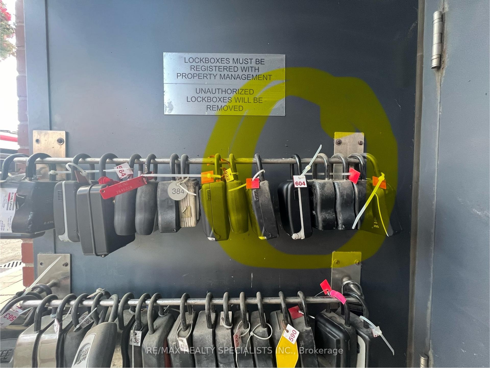 Photo 13 of Unit 318, 318 King Street E, Toronto, Moss Park — HOMEH