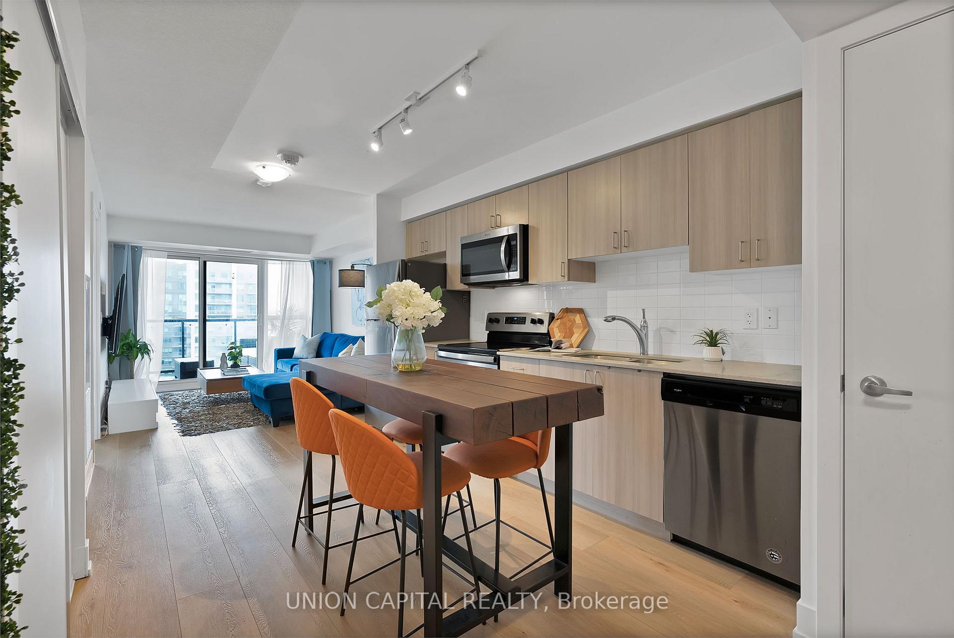 Photo 6 of Unit 1508, 1255 Bayly Street, Pickering, Bay Ridges — HOMEH