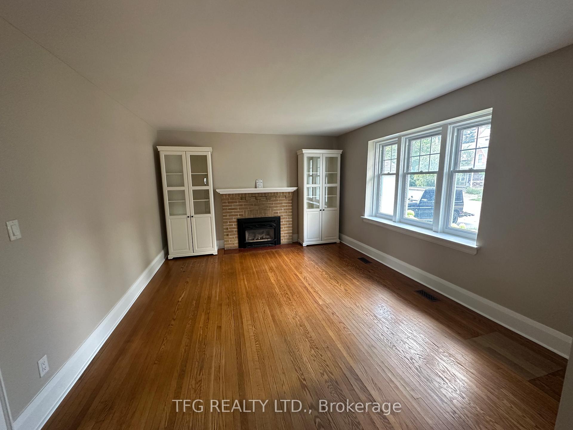 Photo 21 of 103 Wellington Street, Clarington, Bowmanville — HOMEH