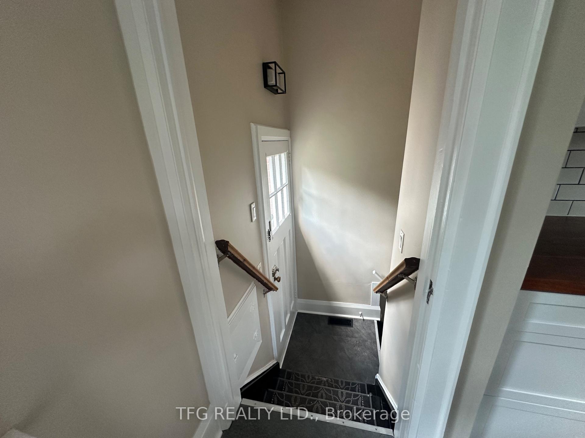 Photo 19 of 103 Wellington Street, Clarington, Bowmanville — HOMEH