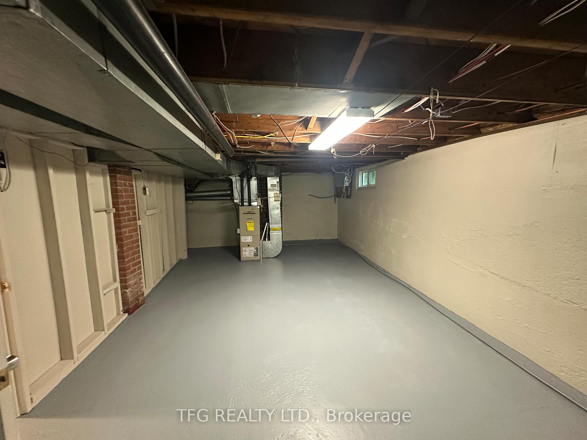 Photo 15 of 103 Wellington Street, Clarington, Bowmanville — HOMEH
