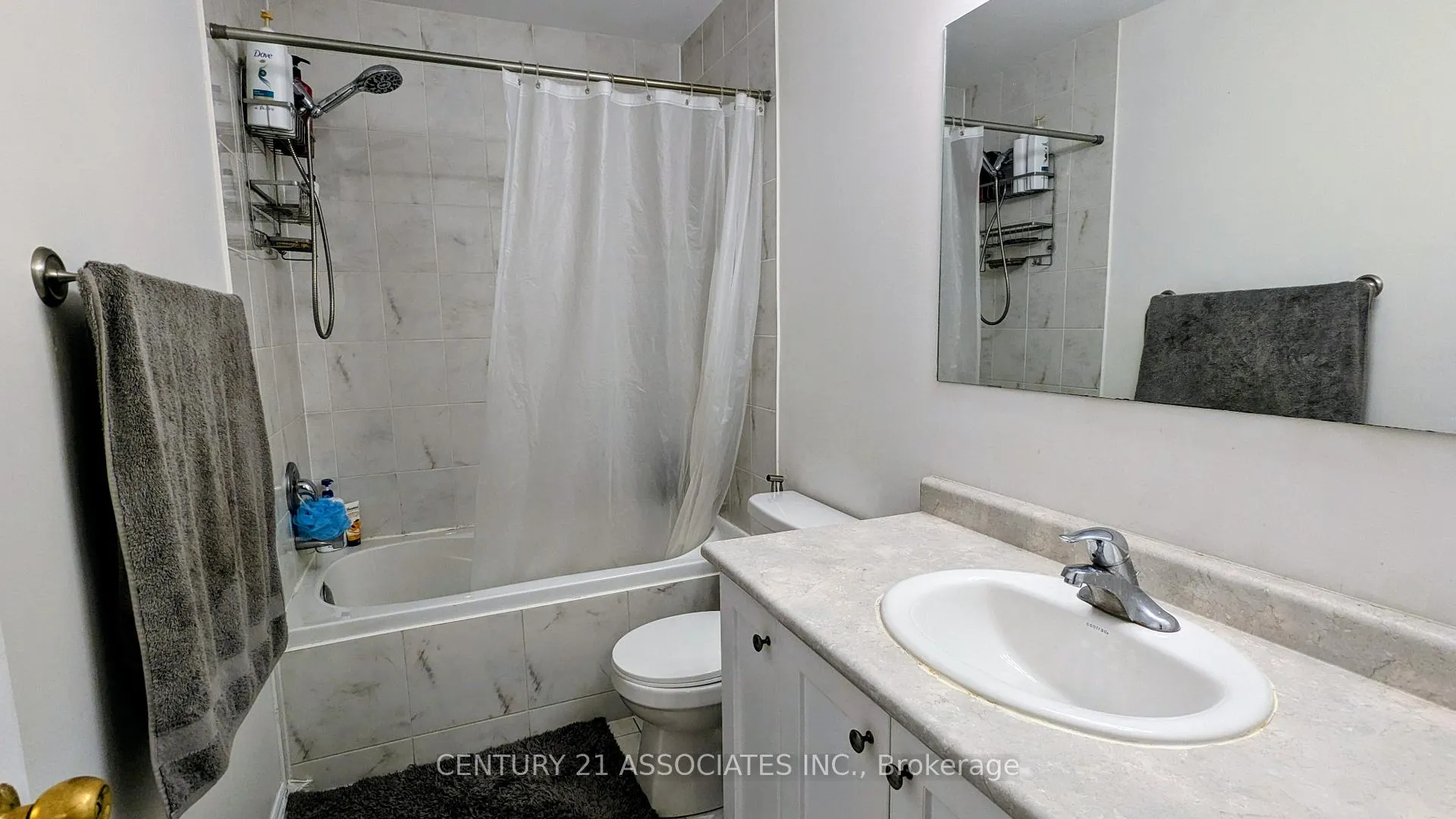 Photo 65 of 24 Savage Drive, Hamilton, Waterdown — HOMEH