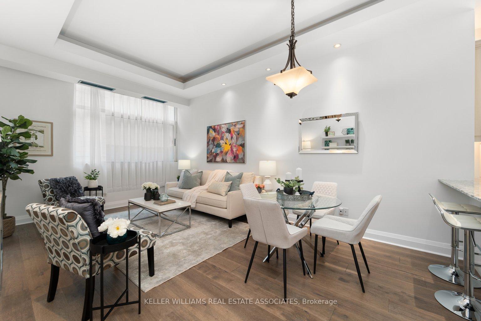Photo 6 of Unit 203, 8 Wellesley Street E, Toronto, Church-Yonge Corridor — HOMEH
