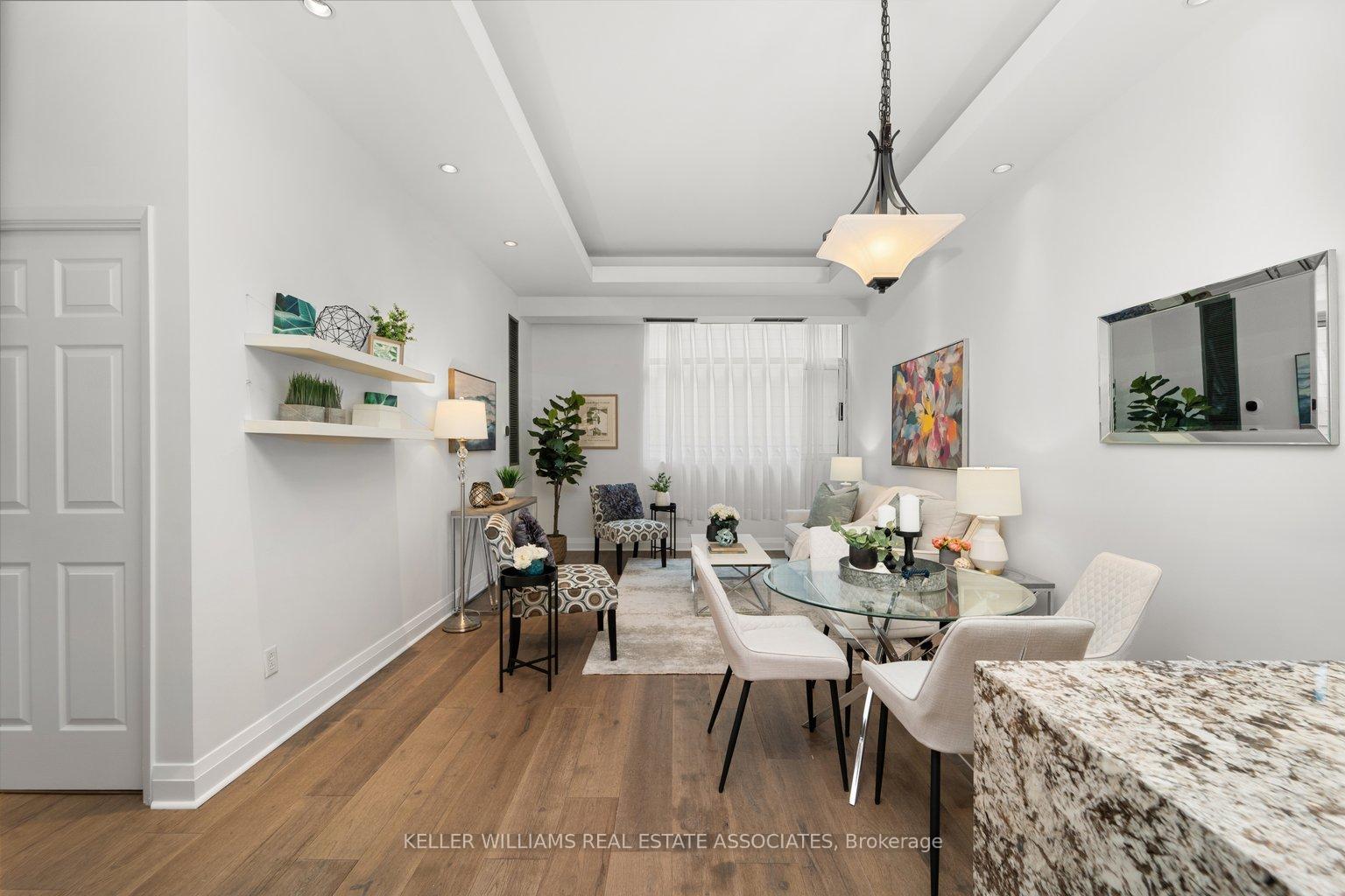 Photo 9 of Unit 203, 8 Wellesley Street E, Toronto, Church-Yonge Corridor — HOMEH
