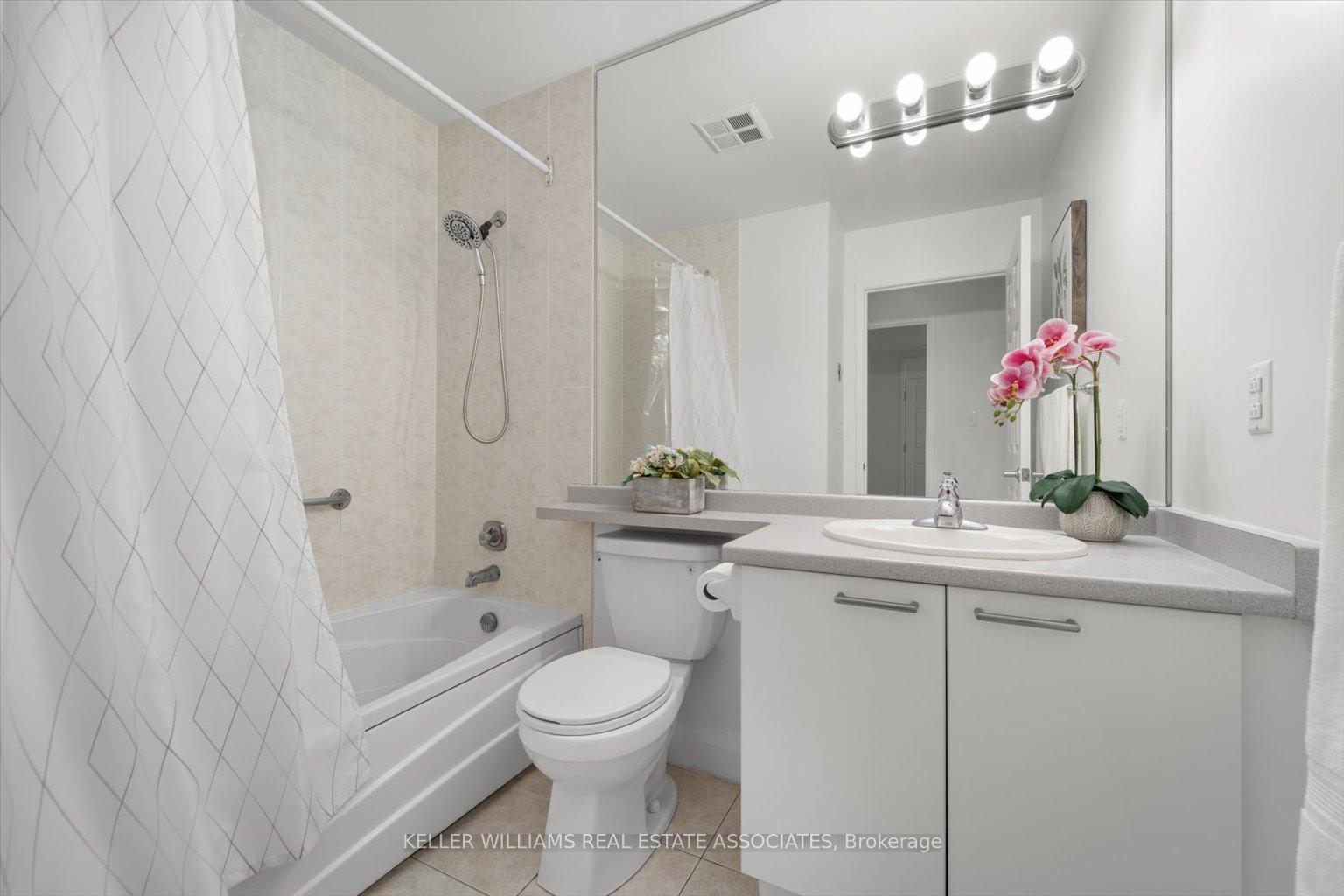 Photo 21 of Unit 203, 8 Wellesley Street E, Toronto, Church-Yonge Corridor — HOMEH