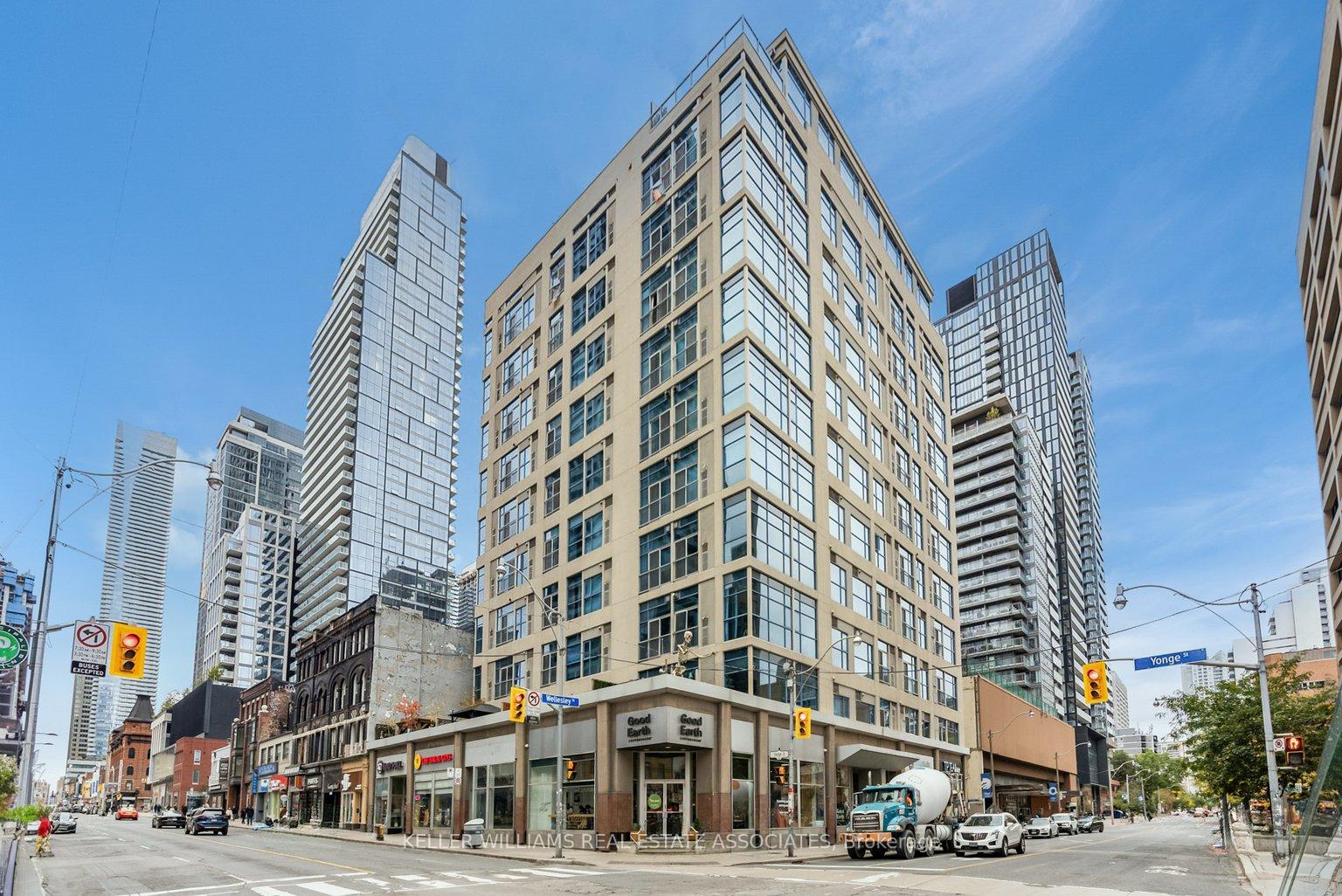 Photo 24 of Unit 203, 8 Wellesley Street E, Toronto, Church-Yonge Corridor — HOMEH