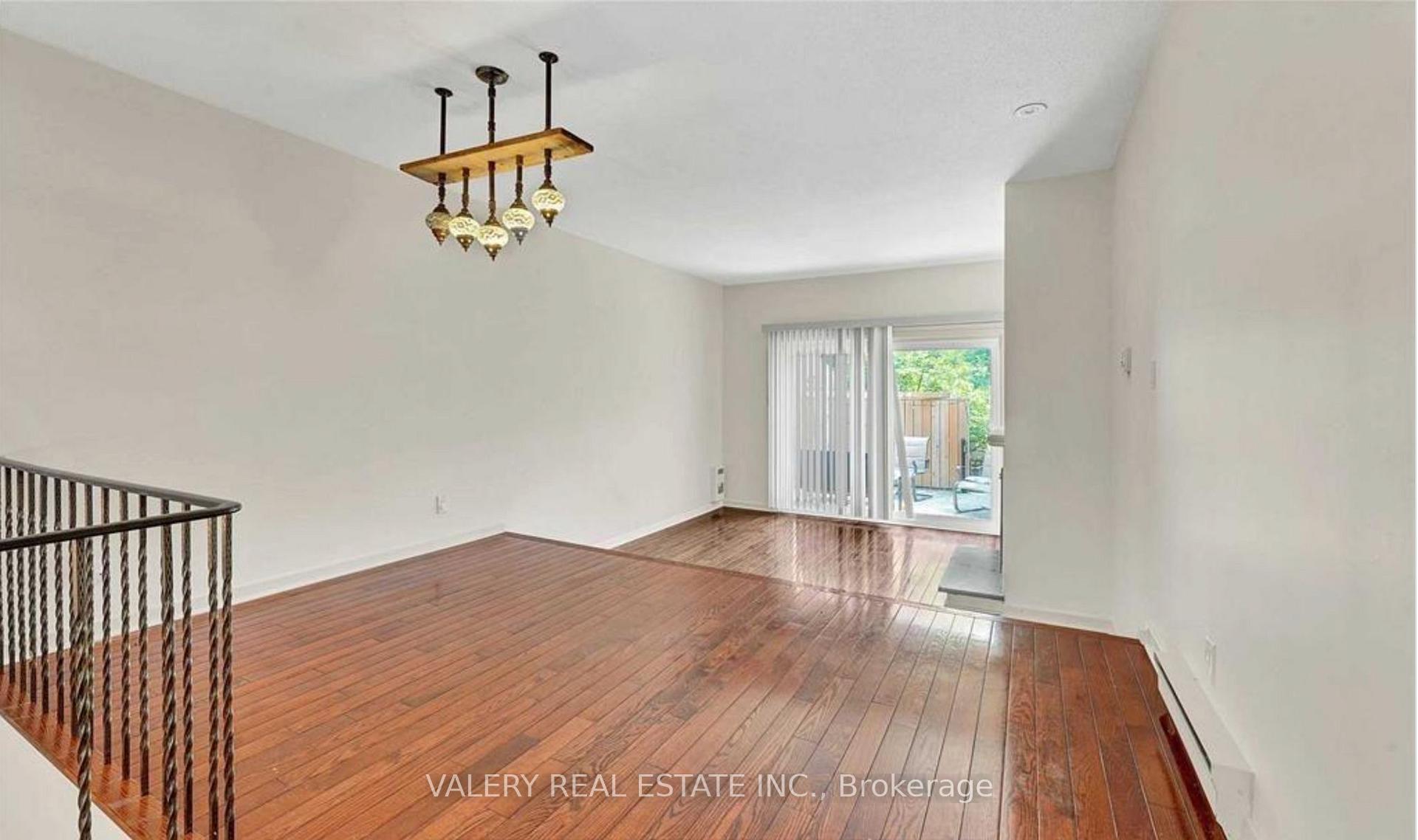 Photo 3 of 453 Broadview Avenue, Toronto, North Riverdale — HOMEH