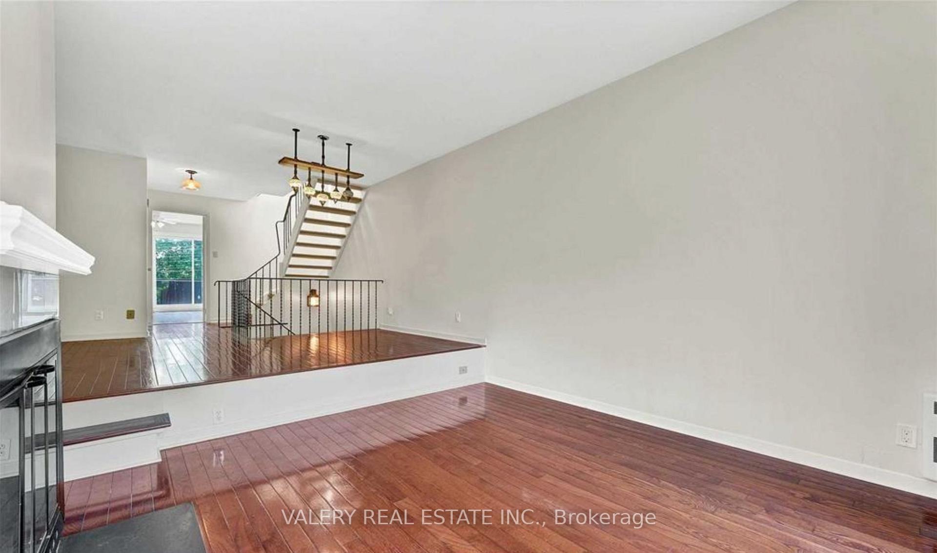 Photo 6 of 453 Broadview Avenue, Toronto, North Riverdale — HOMEH