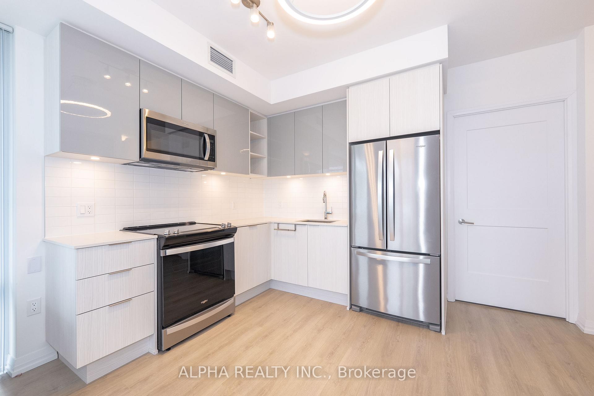 Photo 12 of Unit 2017, 50 Dunfield Avenue, Toronto, Mount Pleasant West — HOMEH