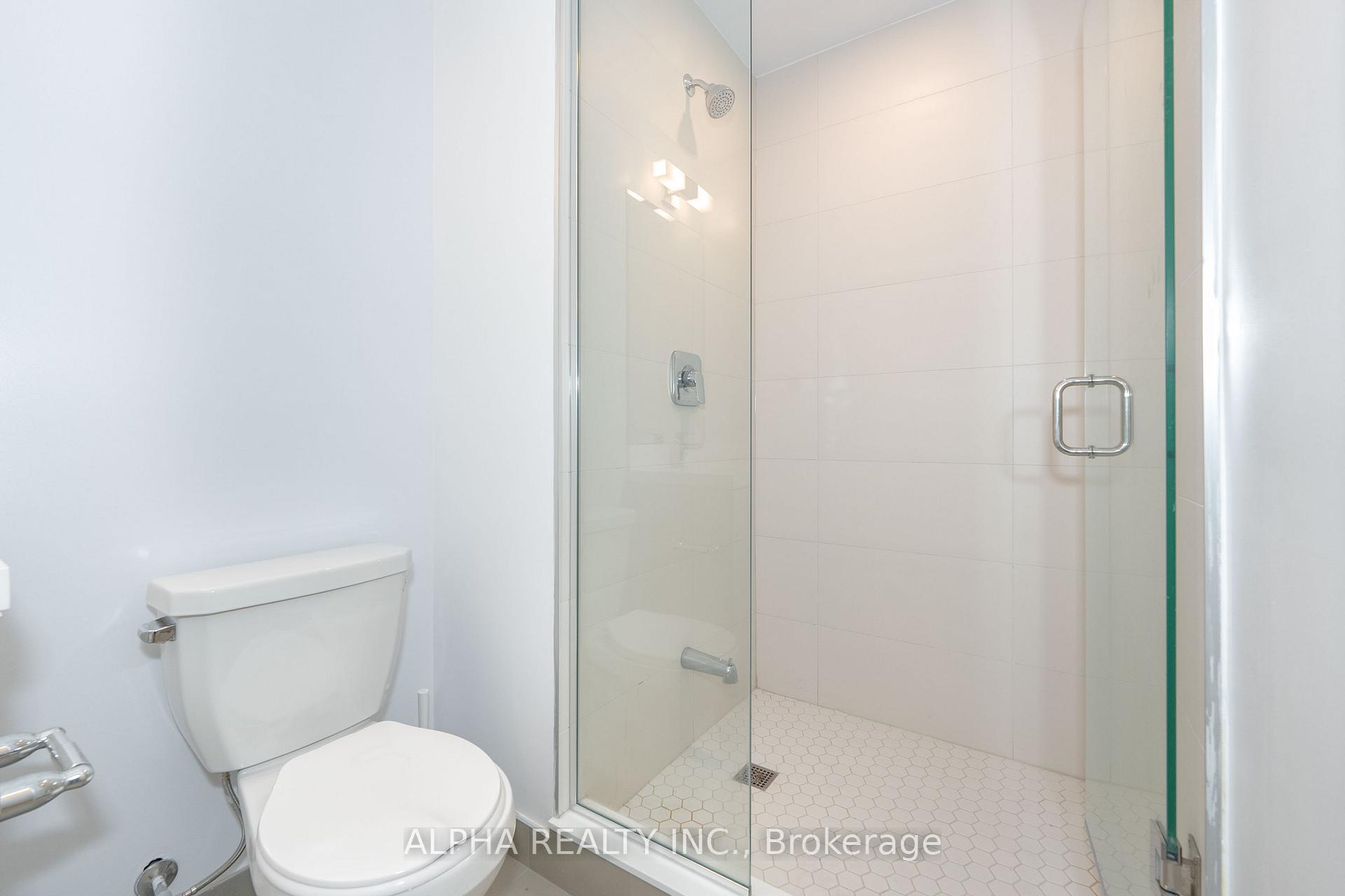 Photo 23 of Unit 2017, 50 Dunfield Avenue, Toronto, Mount Pleasant West — HOMEH
