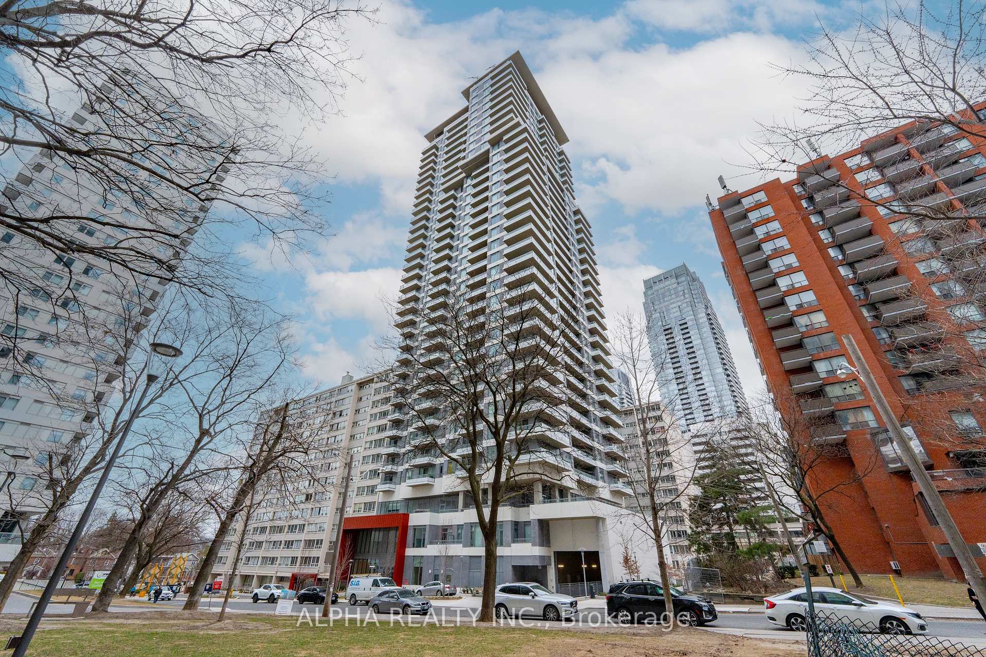 Photo 30 of Unit 2017, 50 Dunfield Avenue, Toronto, Mount Pleasant West — HOMEH
