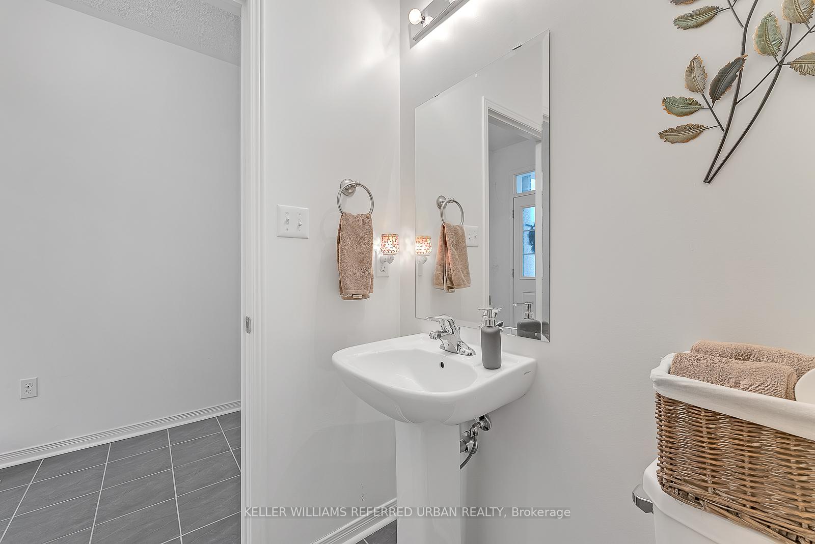 Photo 19 of 34 Jack Roach Street, Clarington, Bowmanville — HOMEH