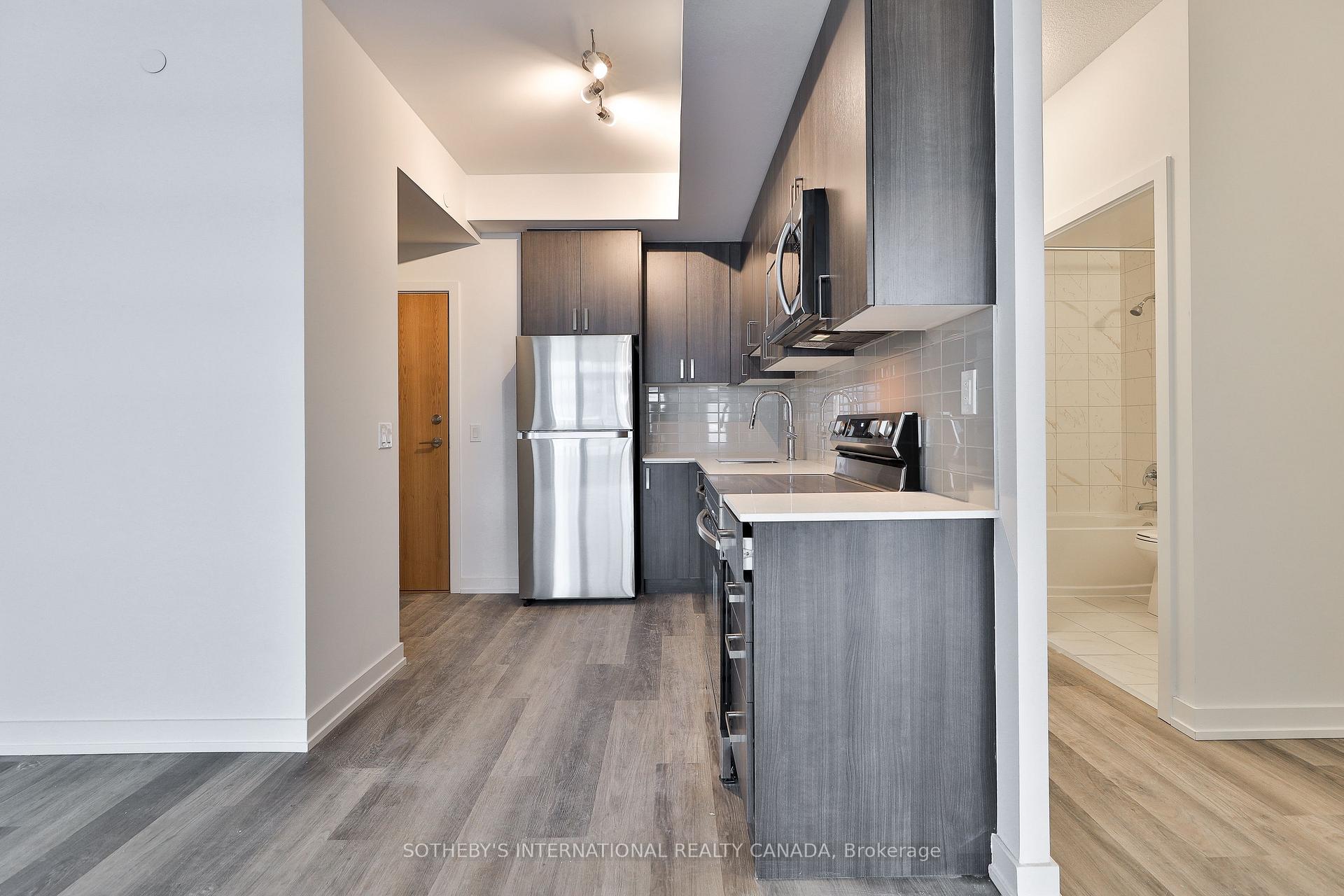 Photo 3 of Unit 2405, 1435 Celebration Drive, Pickering, Bay Ridges — HOMEH