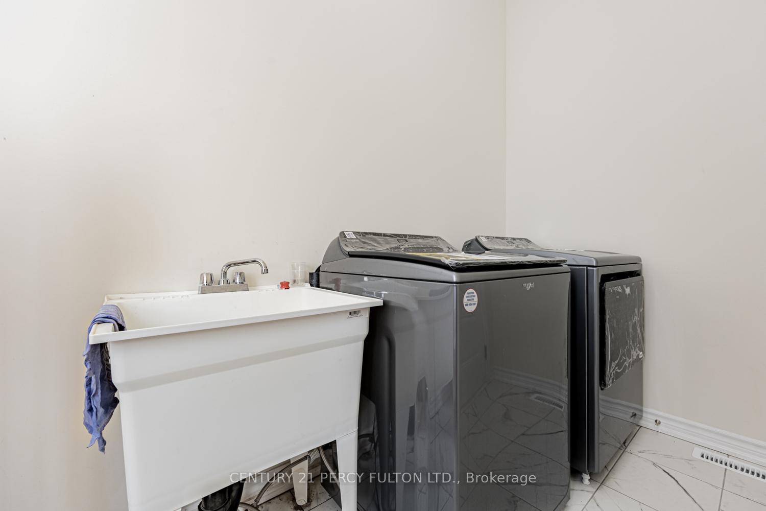 Photo 32 of 98 Closson Drive N, Whitby, Rural Whitby — HOMEH