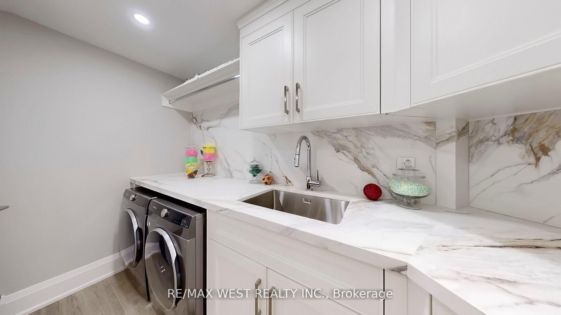 Photo 19 of Unit 801, 240 Heath Street W, Toronto, Forest Hill South — HOMEH