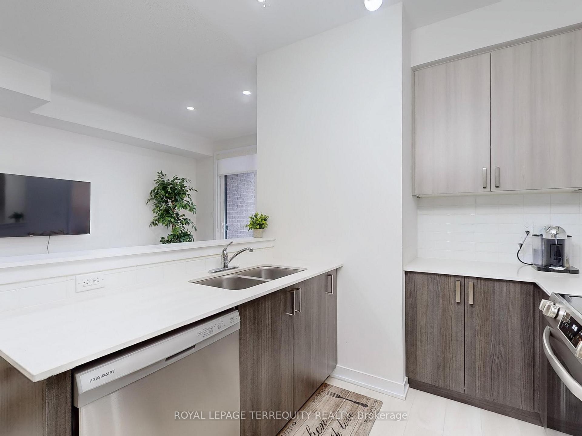 Photo 19 of Unit 106, 1865 Pickering Parkway, Pickering, Village East — HOMEH
