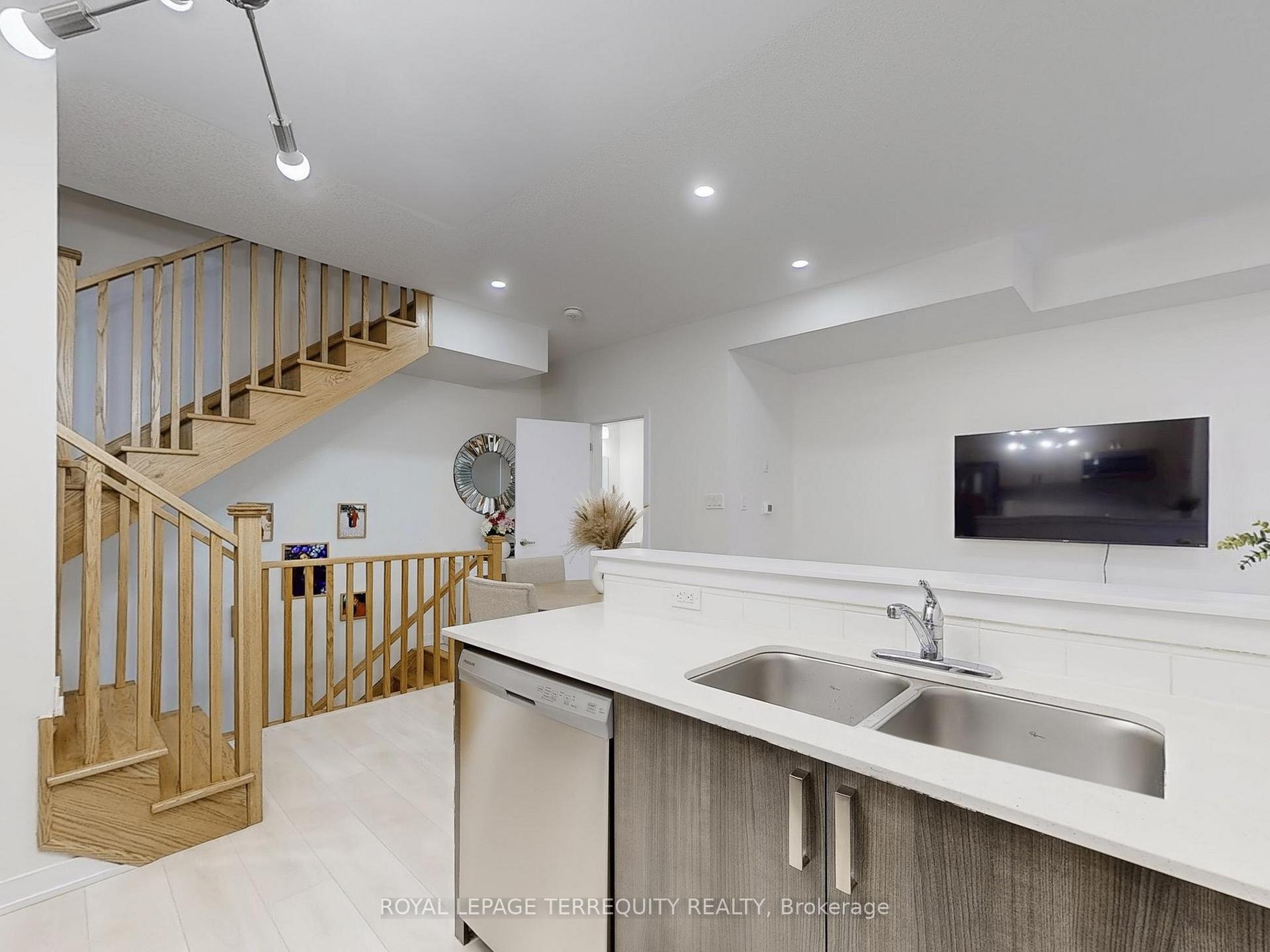 Photo 12 of Unit 106, 1865 Pickering Parkway, Pickering, Village East — HOMEH