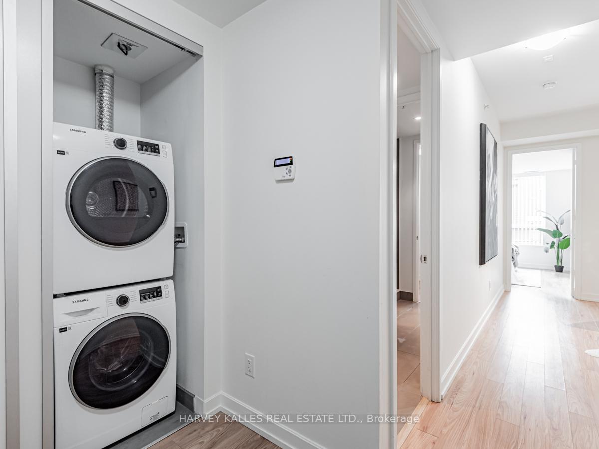Photo 13 of Unit 314, 377 Madison Avenue, Toronto, Casa Loma — HOMEH
