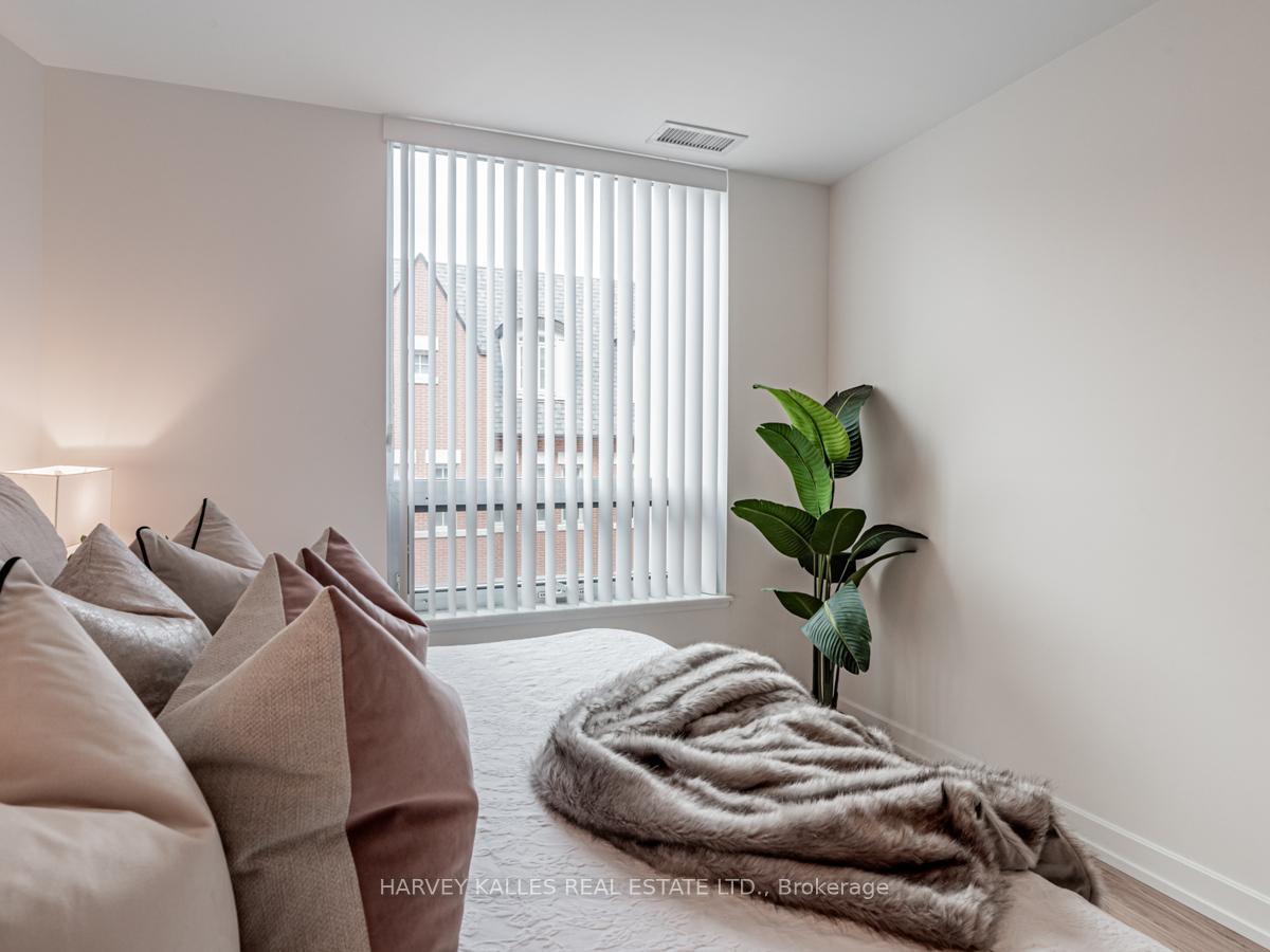 Photo 17 of Unit 314, 377 Madison Avenue, Toronto, Casa Loma — HOMEH