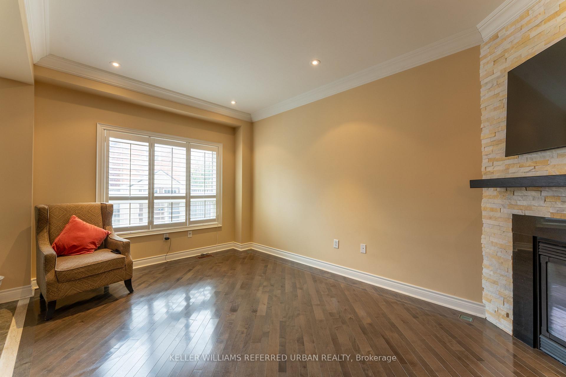 Photo 16 of 10 Wilsongary Circle, Ajax, Northeast Ajax — HOMEH