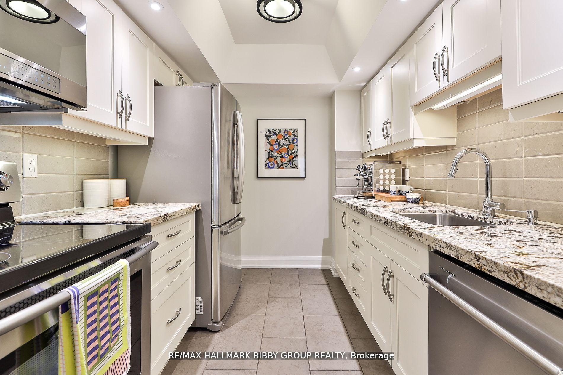 Photo 4 of Unit 206, 61 St Clair Avenue W, Toronto, Yonge-St. Clair — HOMEH