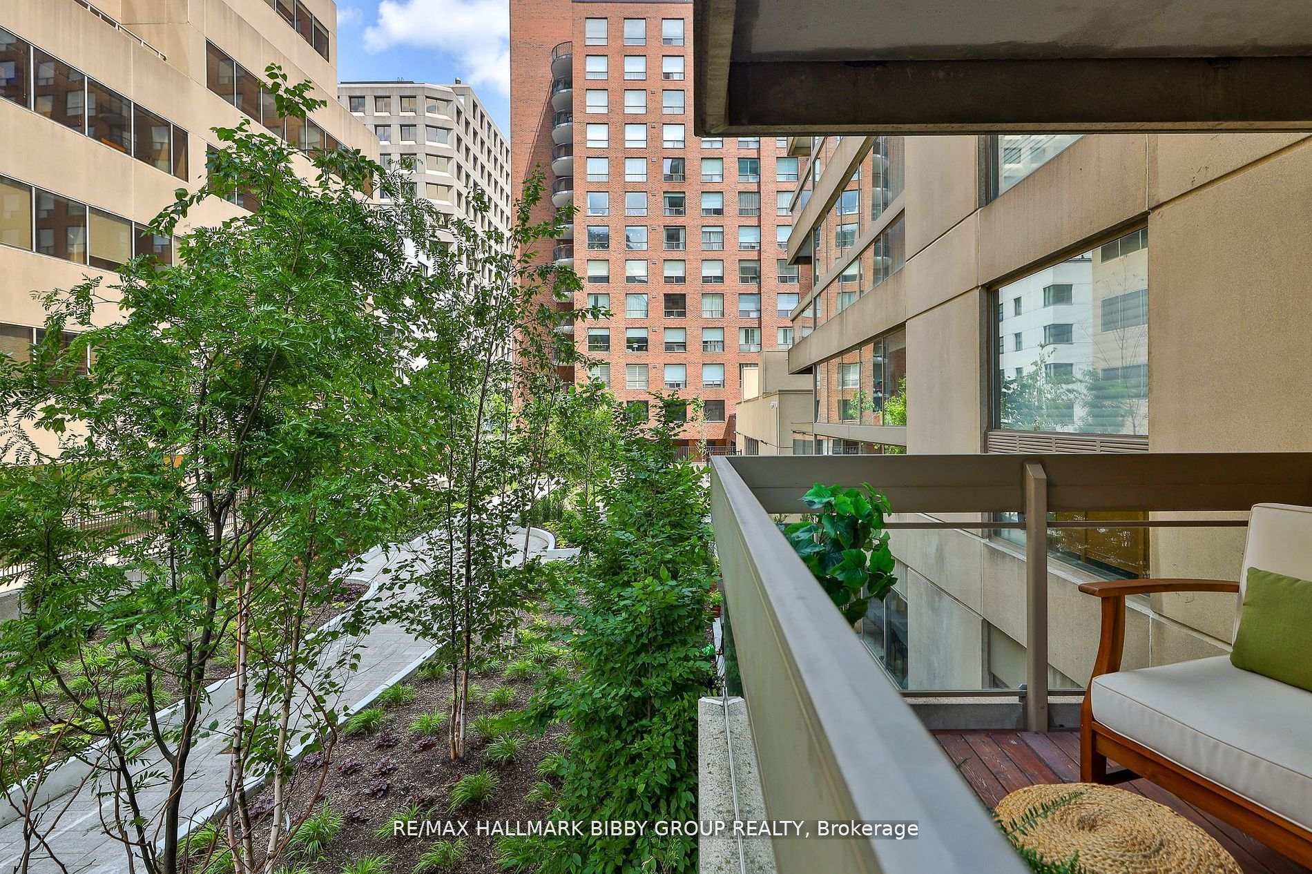 Photo 32 of Unit 206, 61 St Clair Avenue W, Toronto, Yonge-St. Clair — HOMEH