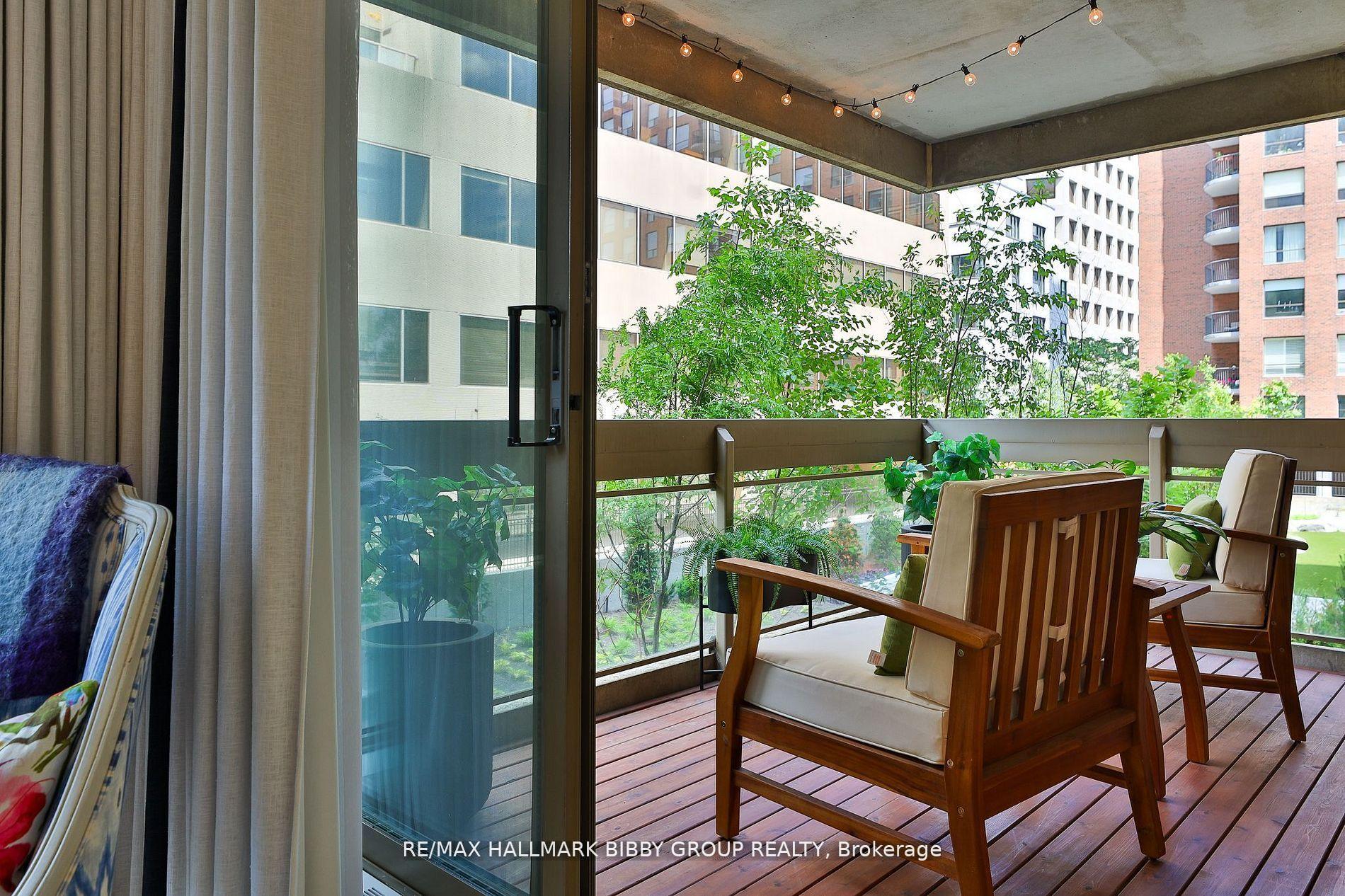 Photo 14 of Unit 206, 61 St Clair Avenue W, Toronto, Yonge-St. Clair — HOMEH
