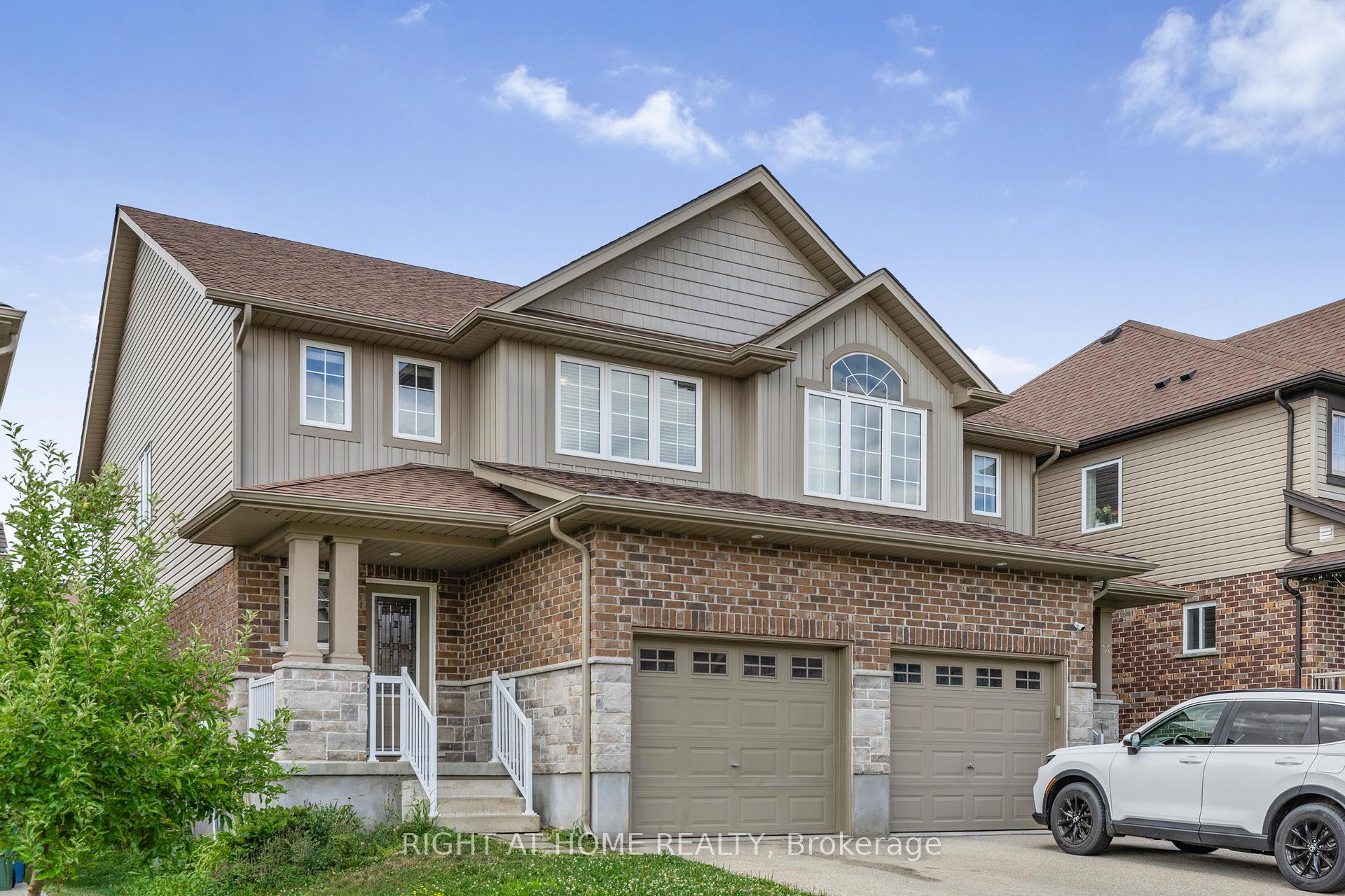 Photo 3 of 84 Couling Crescent, Guelph, Grange Road — HOMEH