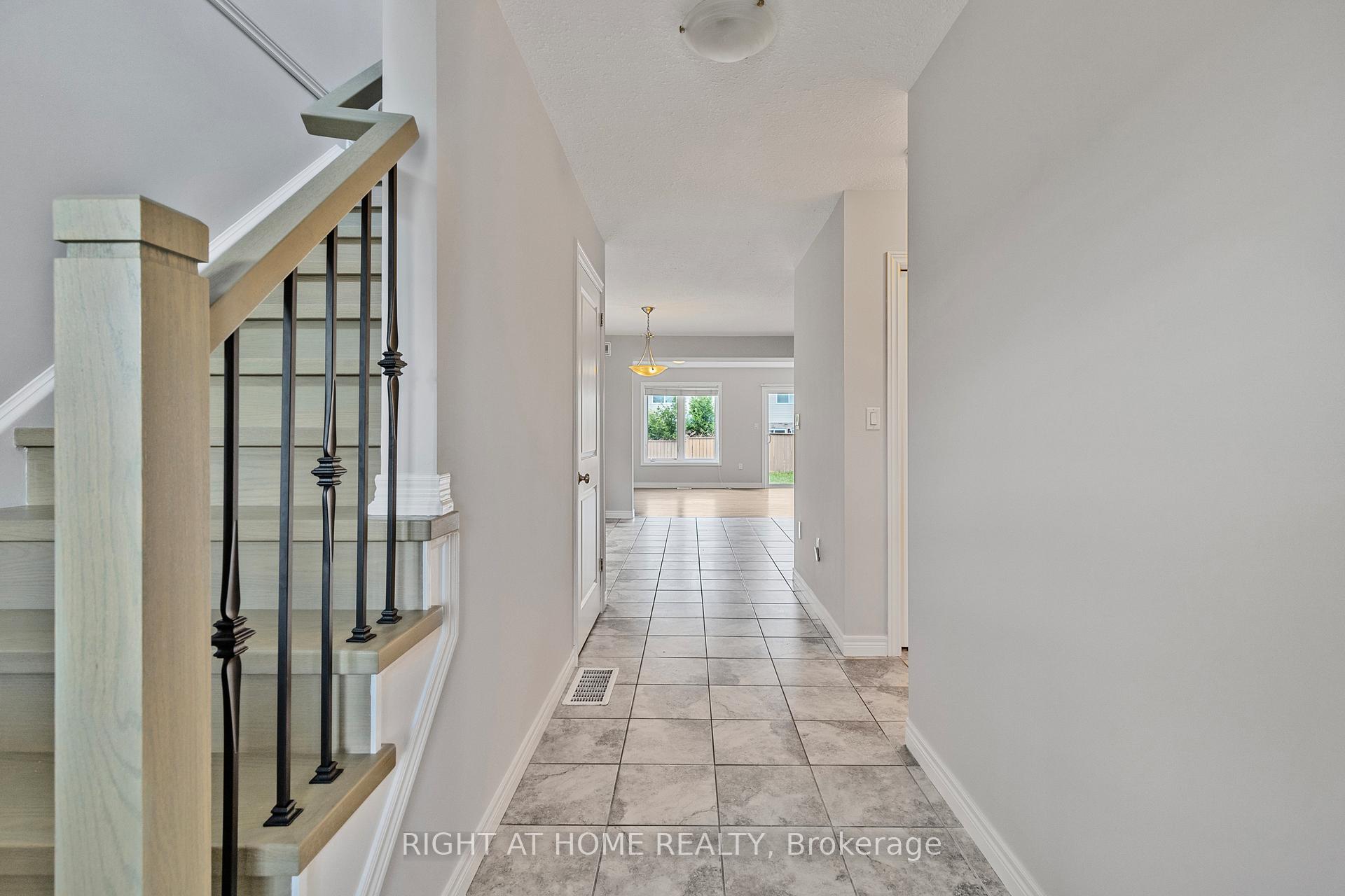 Photo 5 of 84 Couling Crescent, Guelph, Grange Road — HOMEH