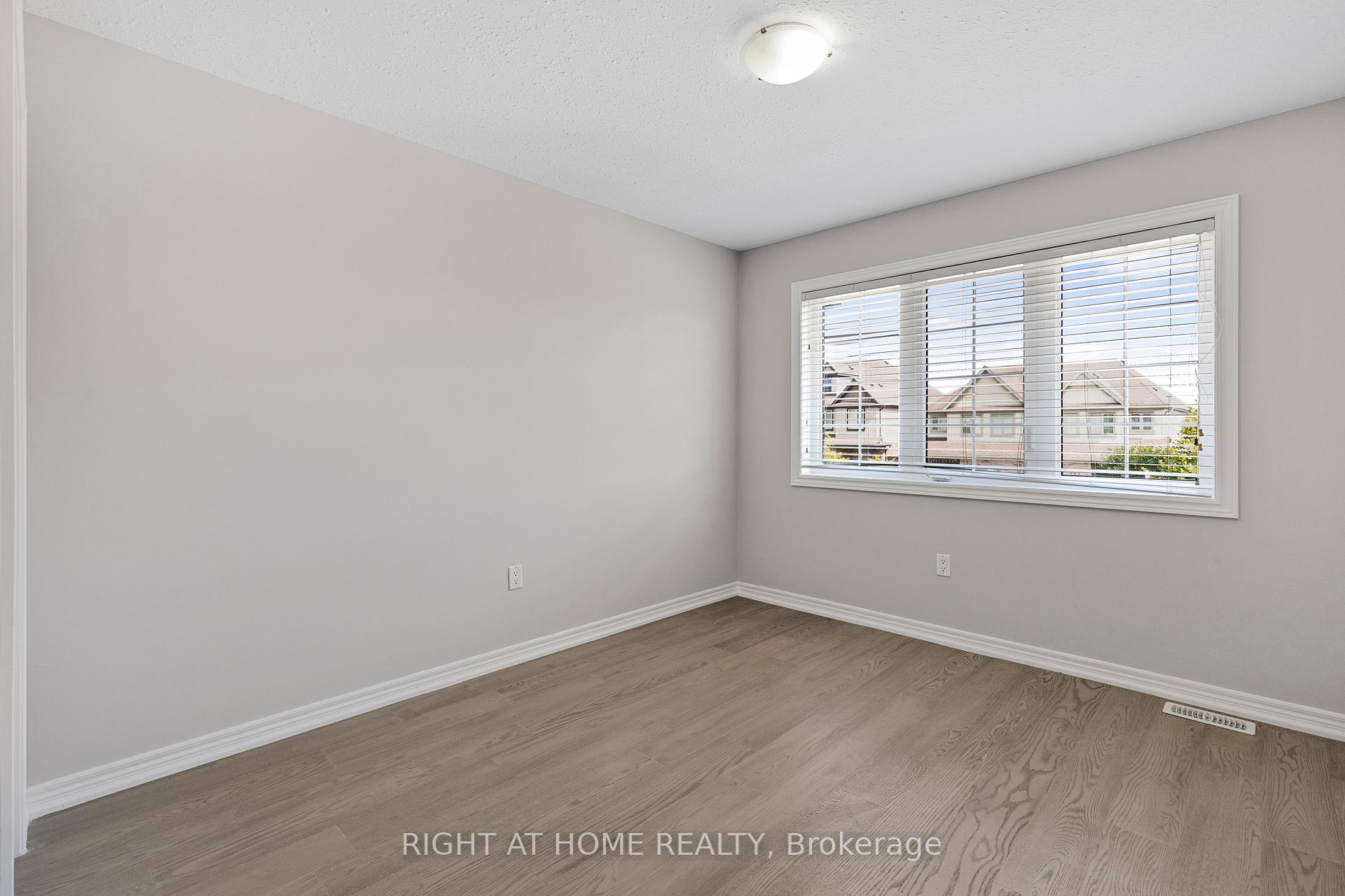 Photo 16 of 84 Couling Crescent, Guelph, Grange Road — HOMEH
