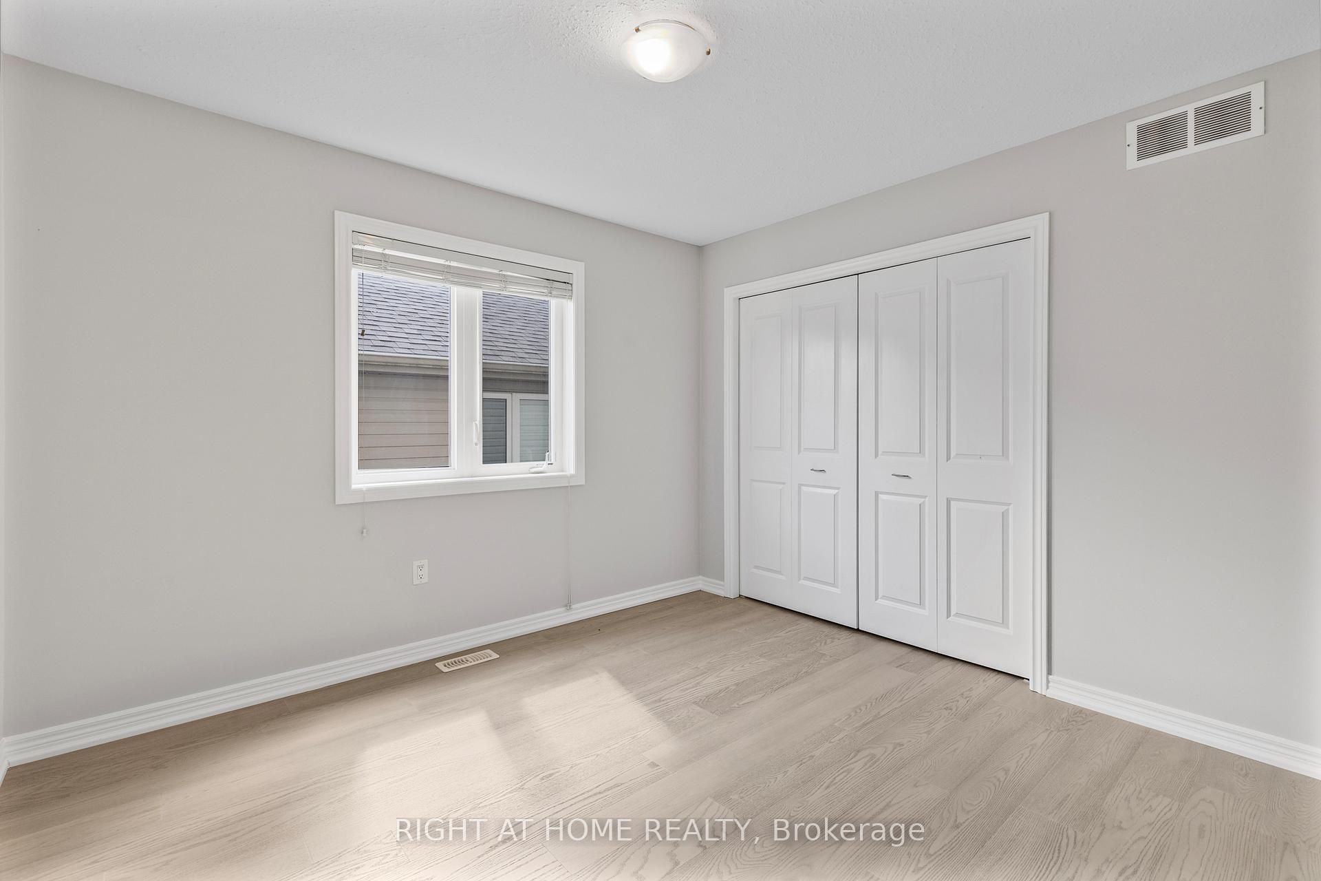 Photo 7 of 84 Couling Crescent, Guelph, Grange Road — HOMEH