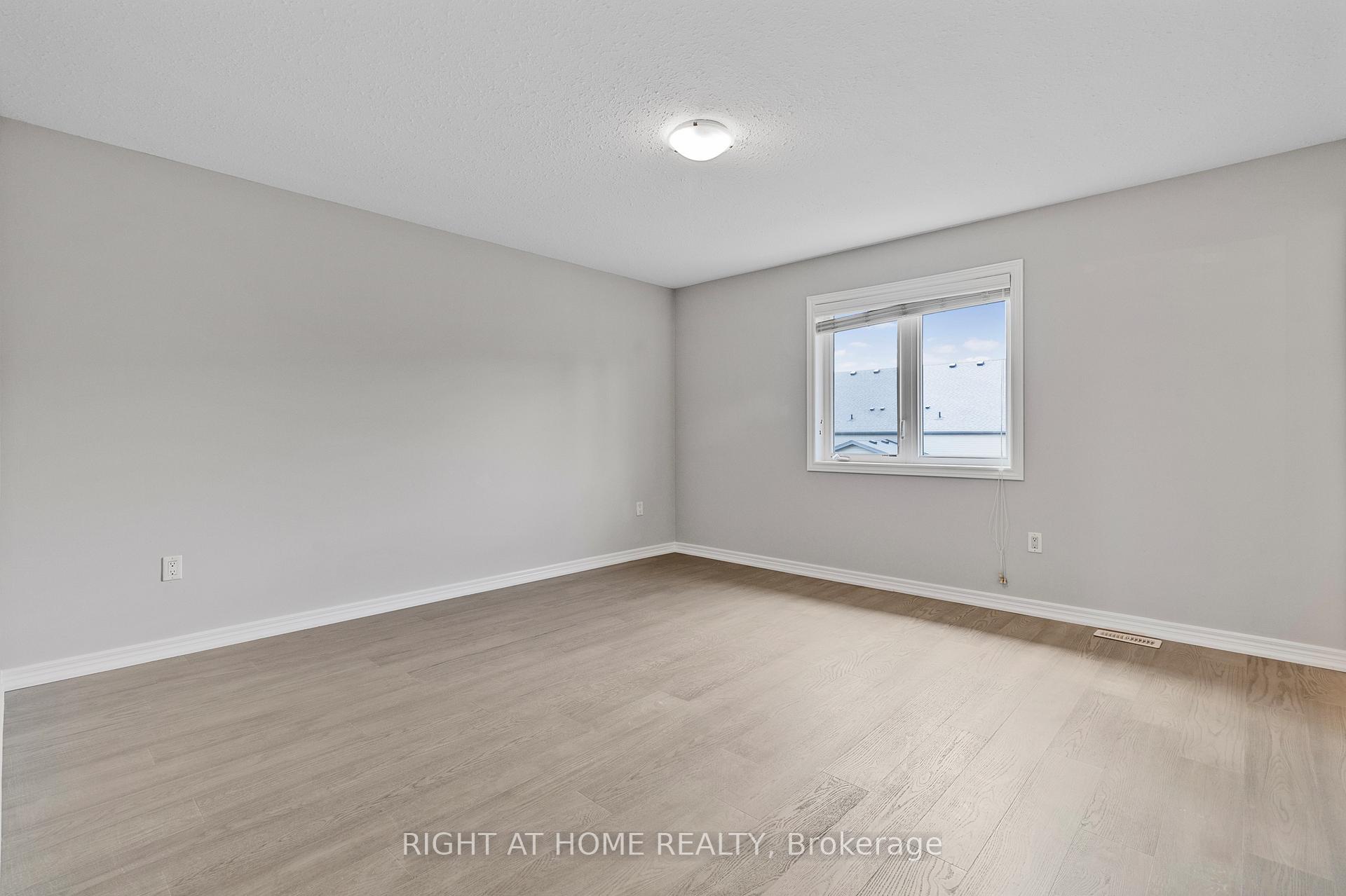 Photo 15 of 84 Couling Crescent, Guelph, Grange Road — HOMEH