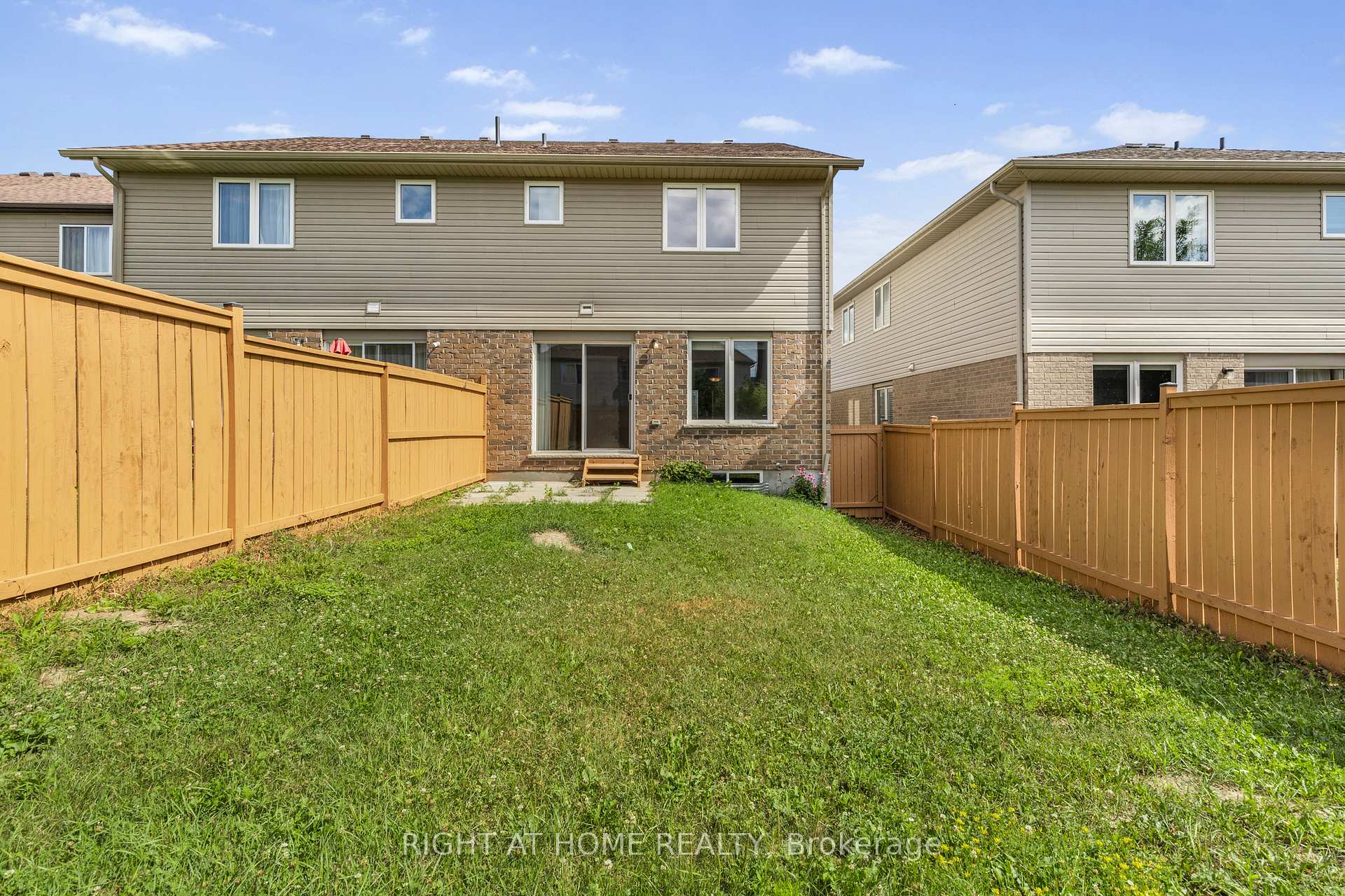 Photo 21 of 84 Couling Crescent, Guelph, Grange Road — HOMEH