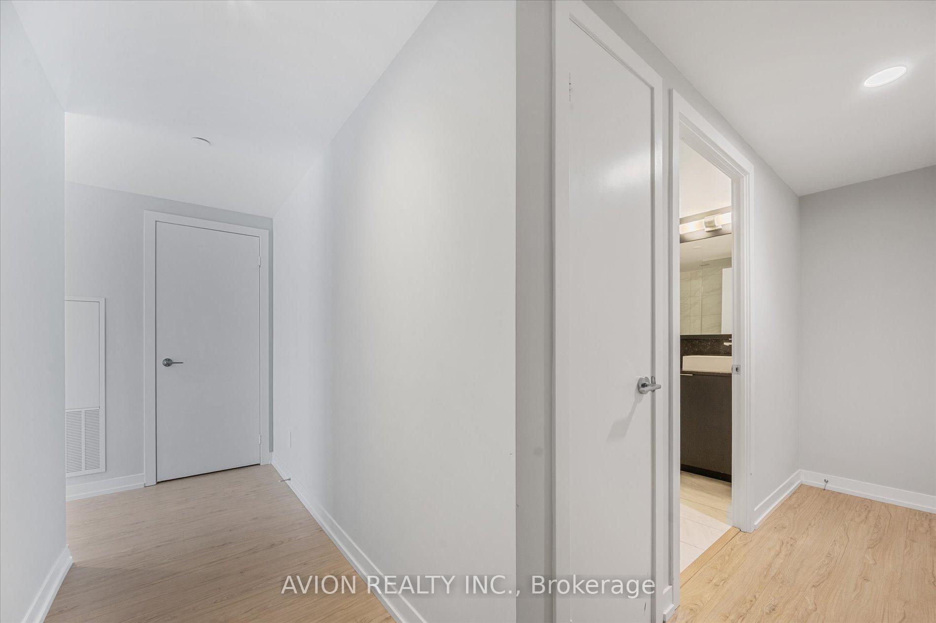 Photo 10 of Unit 3603, 85 Wood Street, Toronto, Church-Yonge Corridor — HOMEH