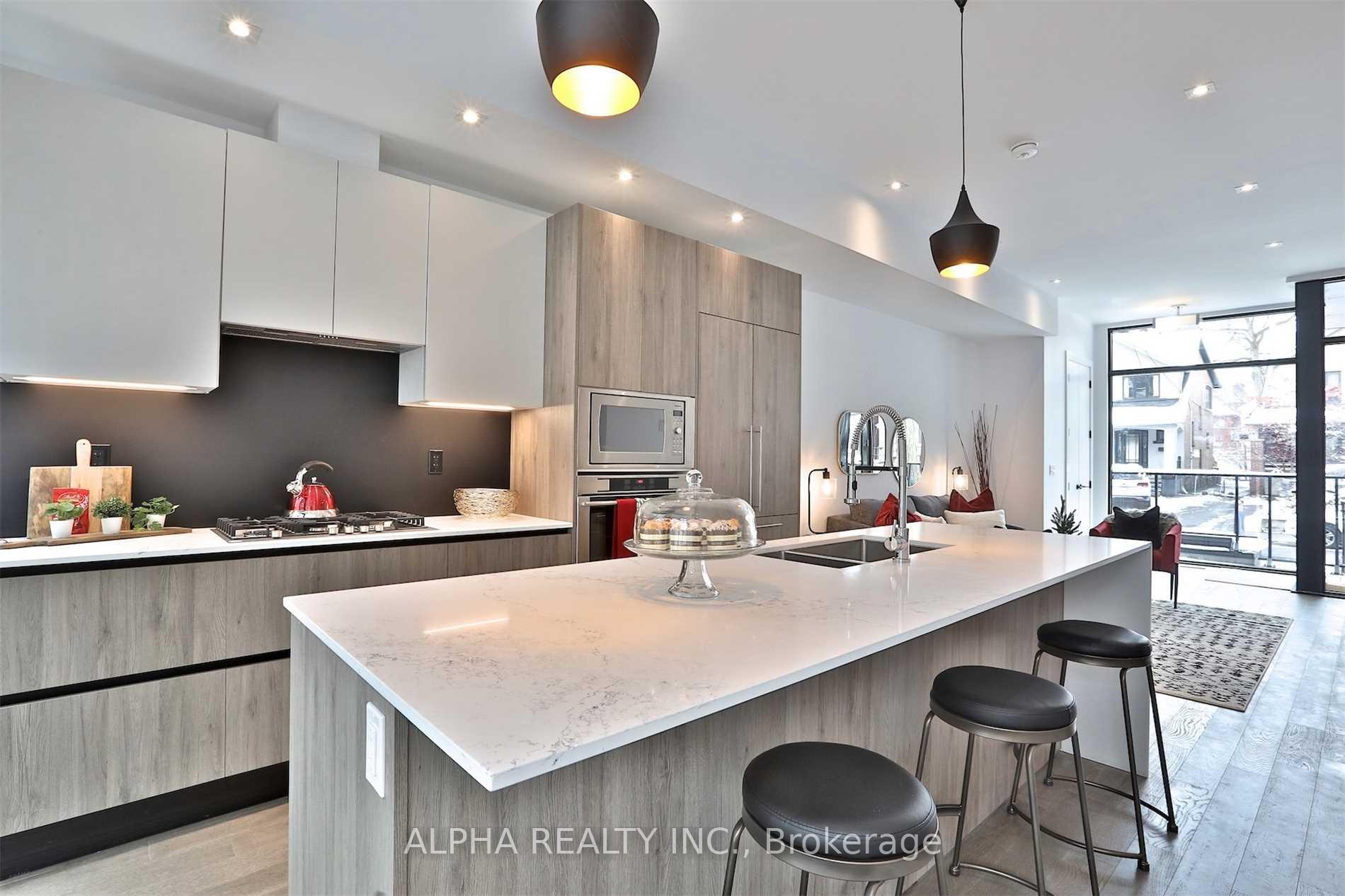 Photo 37 of 129 Roselawn Avenue, Toronto, Yonge-Eglinton — HOMEH