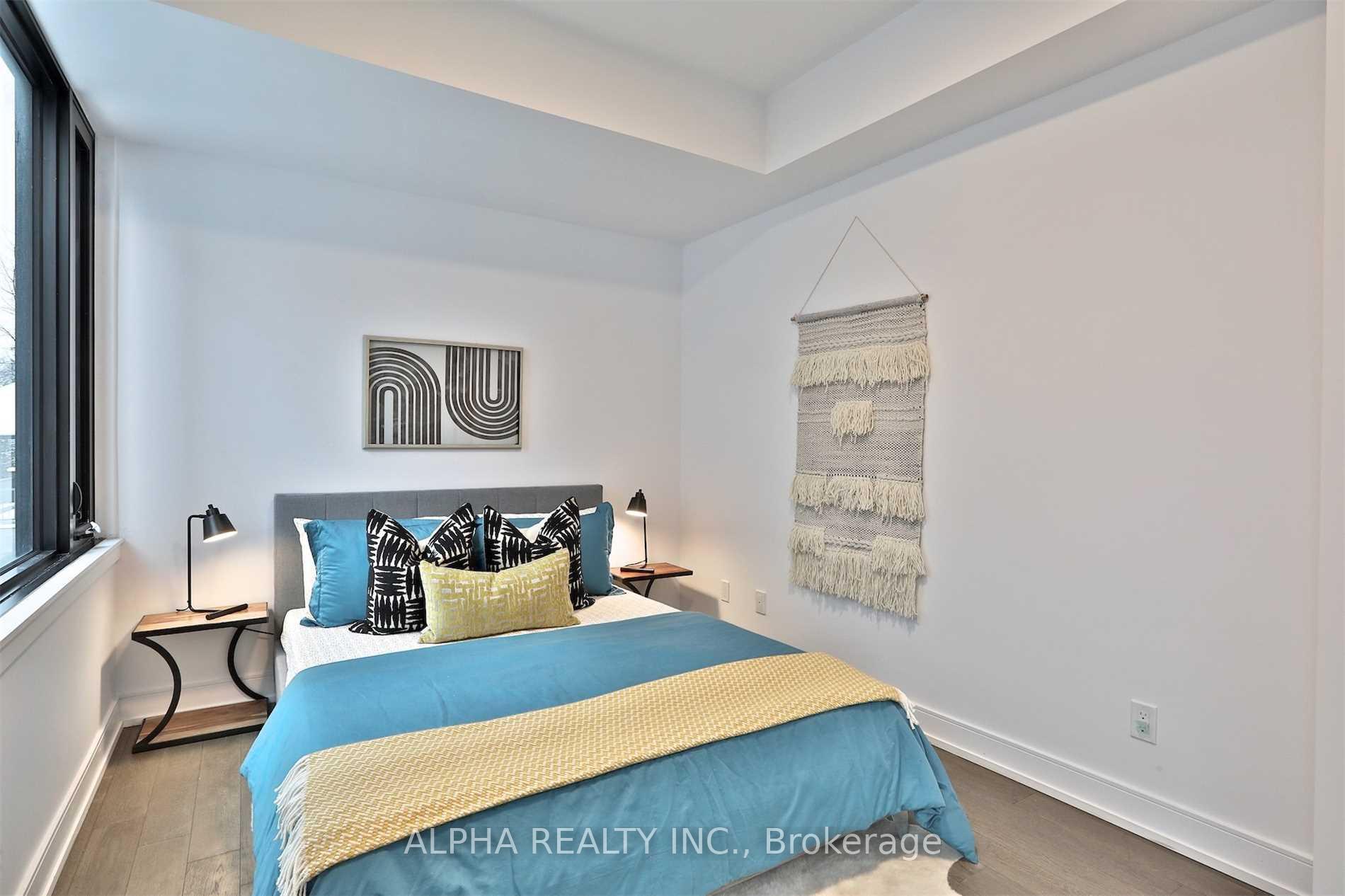 Photo 36 of 129 Roselawn Avenue, Toronto, Yonge-Eglinton — HOMEH