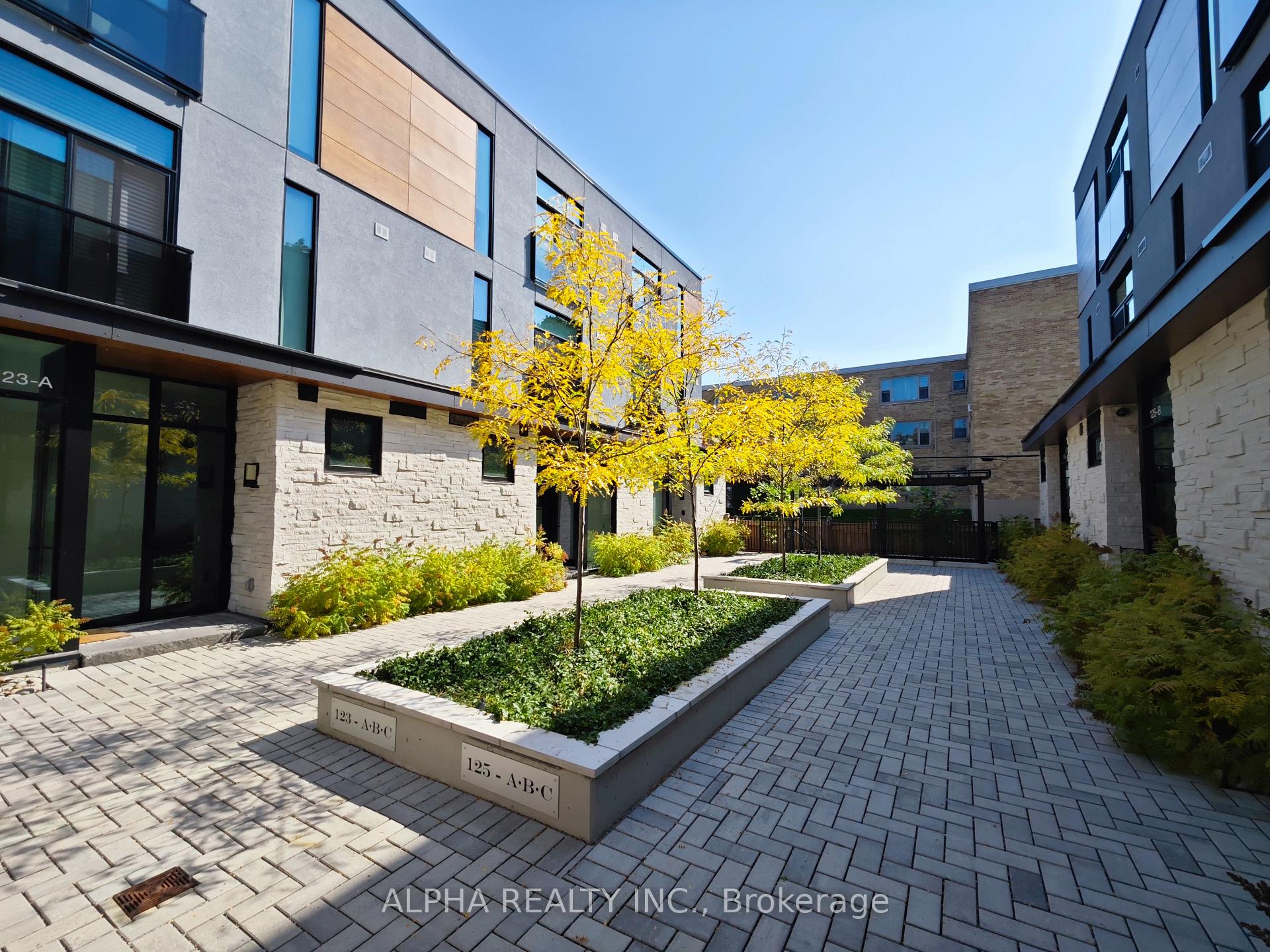 Photo 30 of 129 Roselawn Avenue, Toronto, Yonge-Eglinton — HOMEH