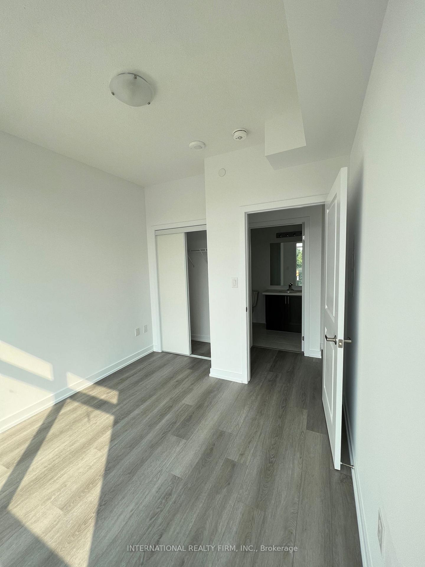 Photo 7 of Unit 305, 460 Dundas St Street, Hamilton, Waterdown — HOMEH