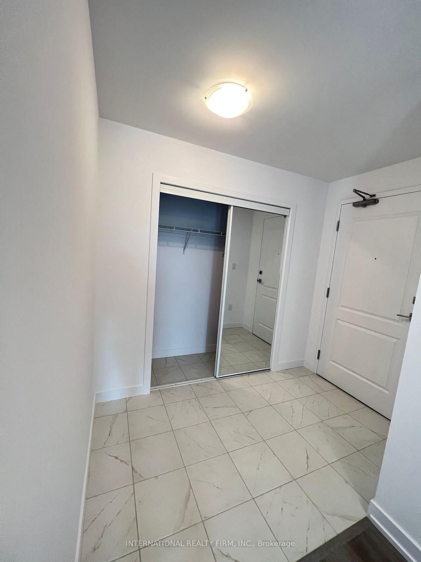 Photo 3 of Unit 305, 460 Dundas St Street, Hamilton, Waterdown — HOMEH