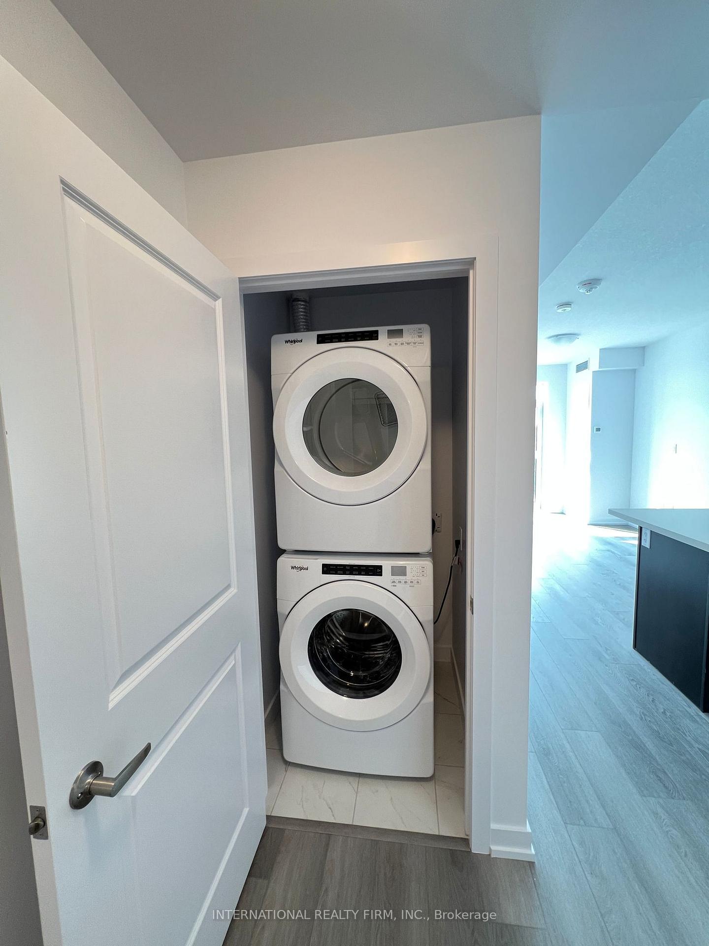 Photo 4 of Unit 305, 460 Dundas St Street, Hamilton, Waterdown — HOMEH