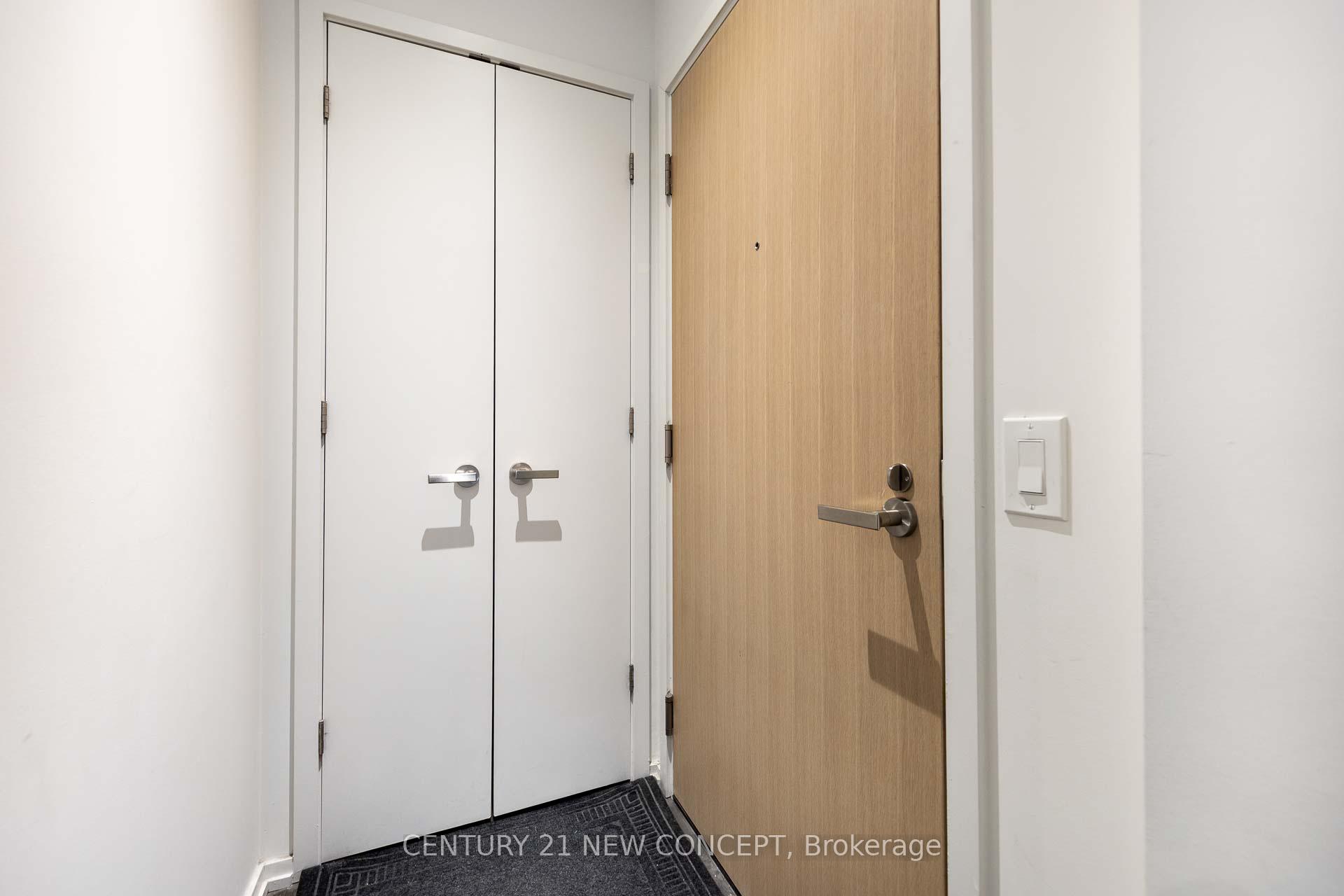 Photo 4 of Unit 1107, 5 Soudan Avenue, Toronto, Mount Pleasant West — HOMEH